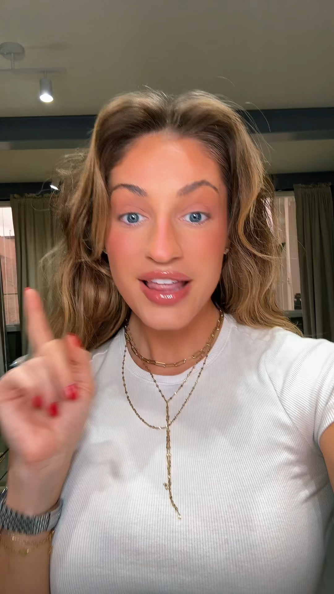  the lip combo on everyones minds ☁️💋

@makeupforever anywhere caffinee 
@YSL Beauty showcading nude 
@Tower 28 Beauty pistachio 

#nudelip #lipcombo #itinerary #chicago #makeupforever #lipliner #tower28 #cleanbeauty 


#LTKbeauty #LTKxSephora #LTKfindsunder100