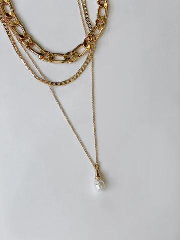 Harney Pearl Drop Necklace Gold / White | Princess Polly US