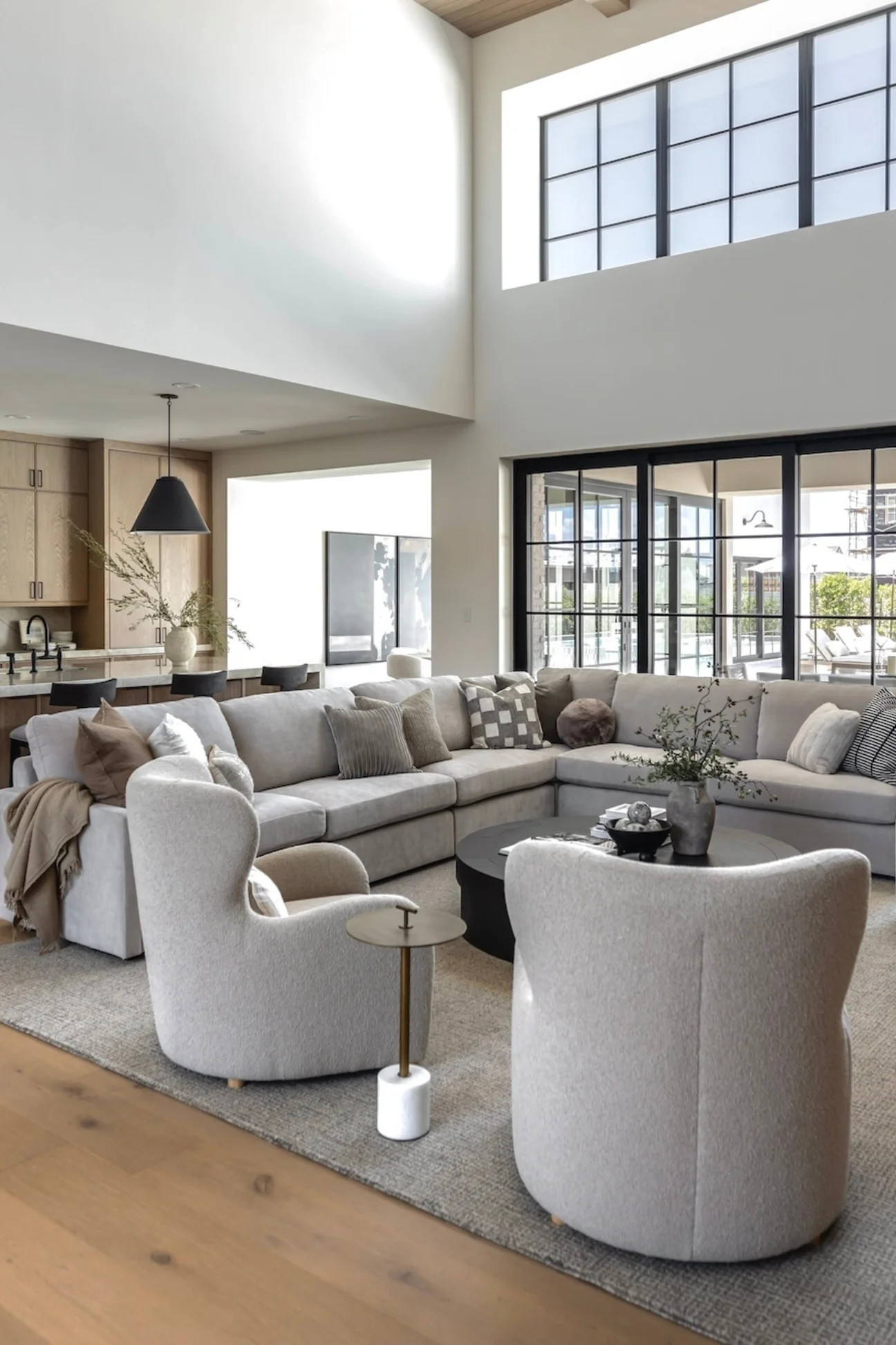 Sia End Table | THELIFESTYLEDCO