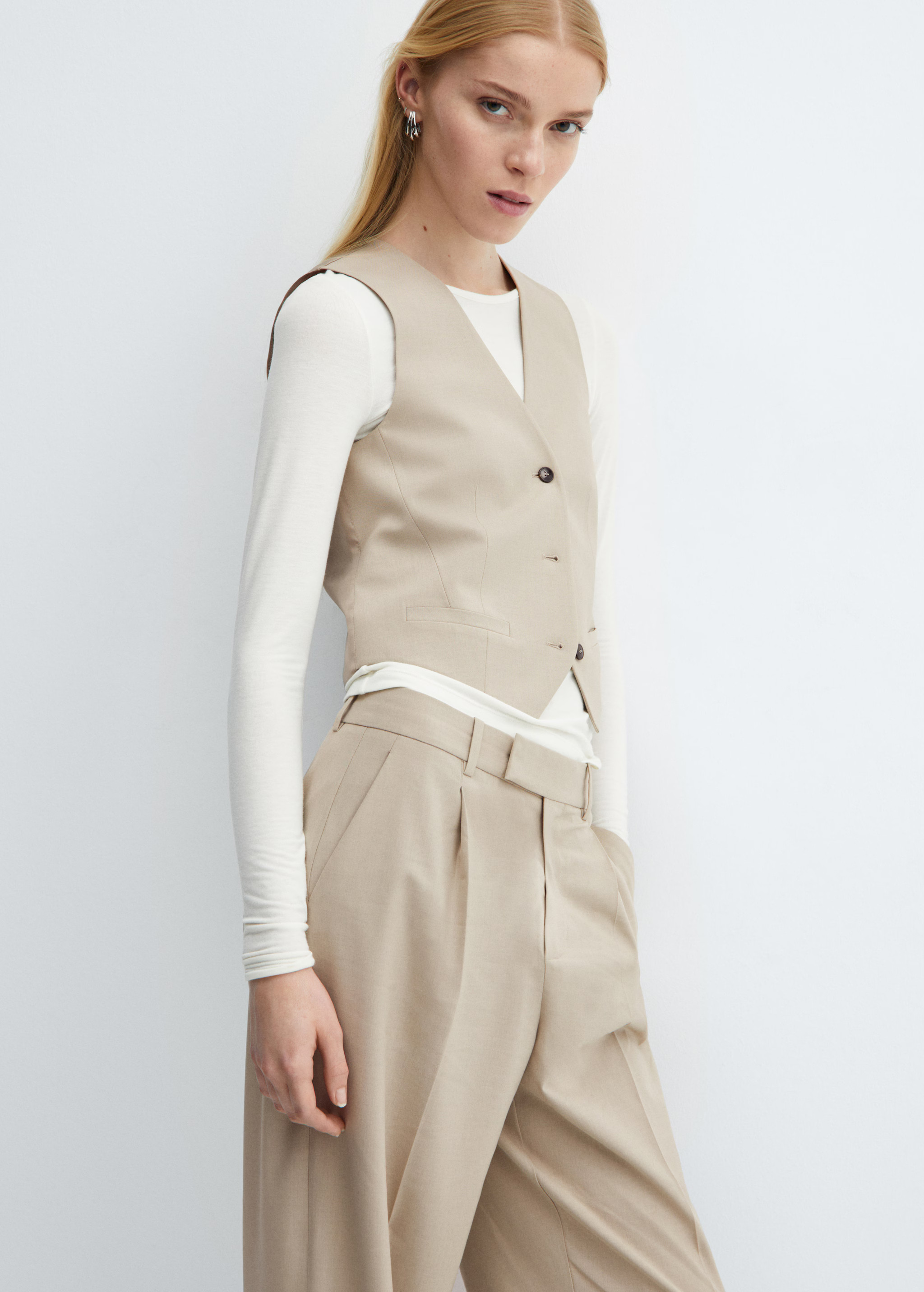 Suit waistcoat with buttons | MANGO (UK)