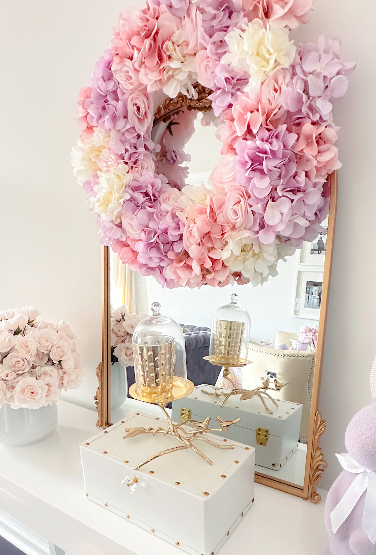 Spring Decor favs 🌸

#eastertablescape  #easterdecor #eastertableideas #easter2025 #easterdecorating #springdecorating #springdecorideas #njinfluencer #michaels #targetfinds #targetdollarspot  #pinkdecor 

#LTKSaleAlert #LTKSeasonal #LTKHome
