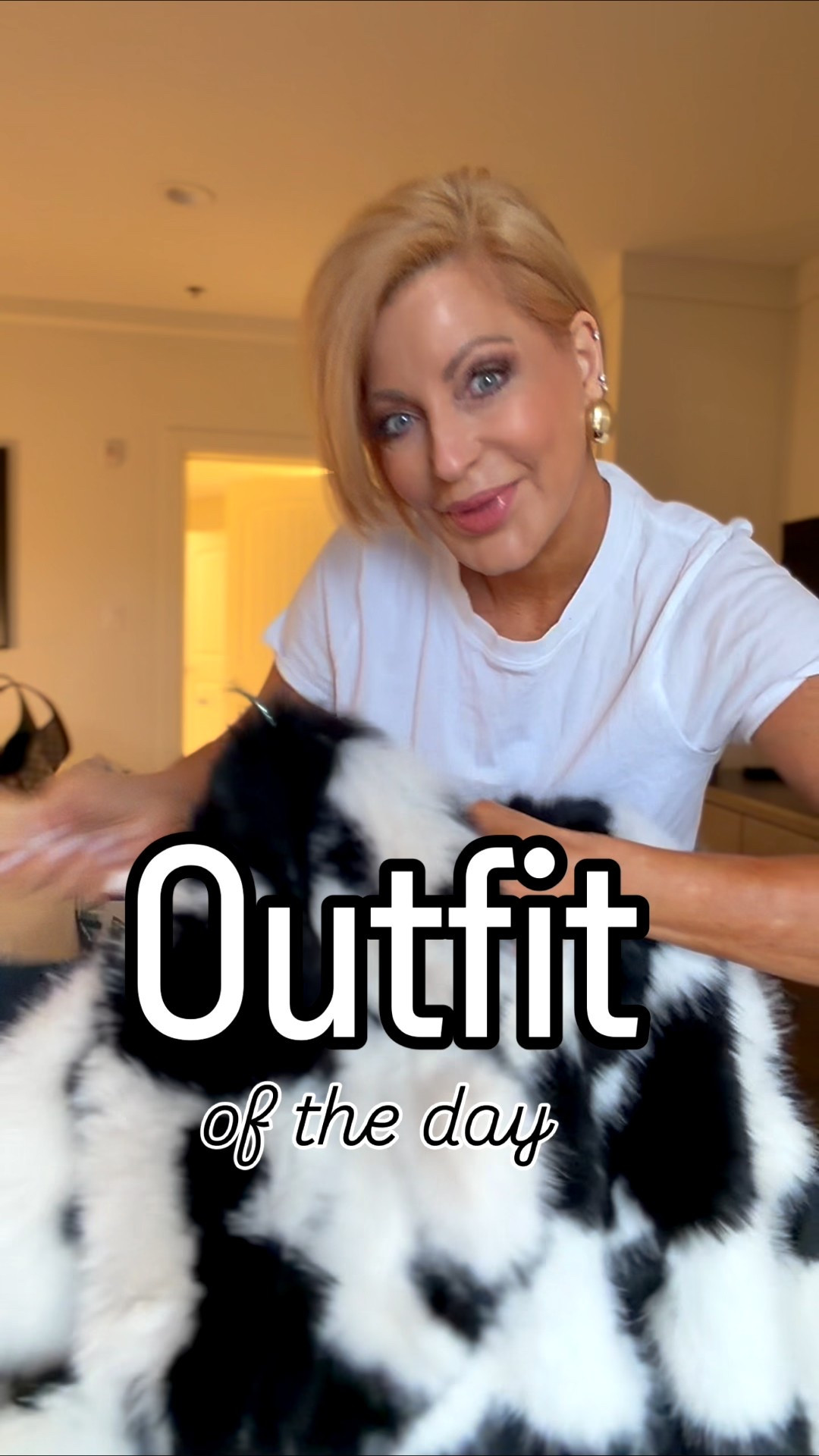 My jacket is gorgeous!! So luxe & one I will enjoy for years to come!! 
Sizes in wearing
sm/med-coat 
mec/long sleeve graphic 
med/fleece leggings 

#LTKootd #LTKTravel #LTKgrwm