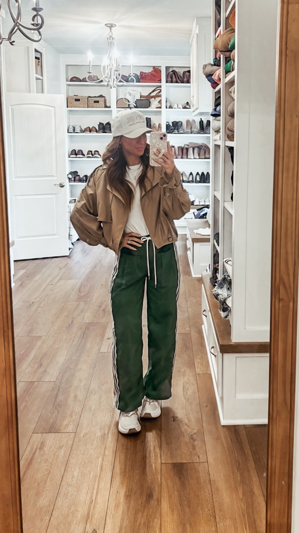 I have never had as many compliments on a piece of clothing than I did these pants!! They are so good!! And can we have a moment for this jacket?! 😍

@Chicwish 

Trench coat | track pants | track pant outfit | cropped jacket | spring outfit inspo 

#LTKmomlife #LTKSeasonal #LTKootd