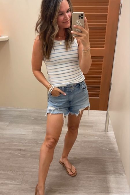 . Loving this $7 tank from Walmart nice and thick and avaible in 3 colors ✨ 
.
#walmart #walmartfinds #walmartfashion #summeroutfit #summerstyle #casualoutfit #momstyle

#LTKStyleTip #LTKSaleAlert #LTKFindsUnder50