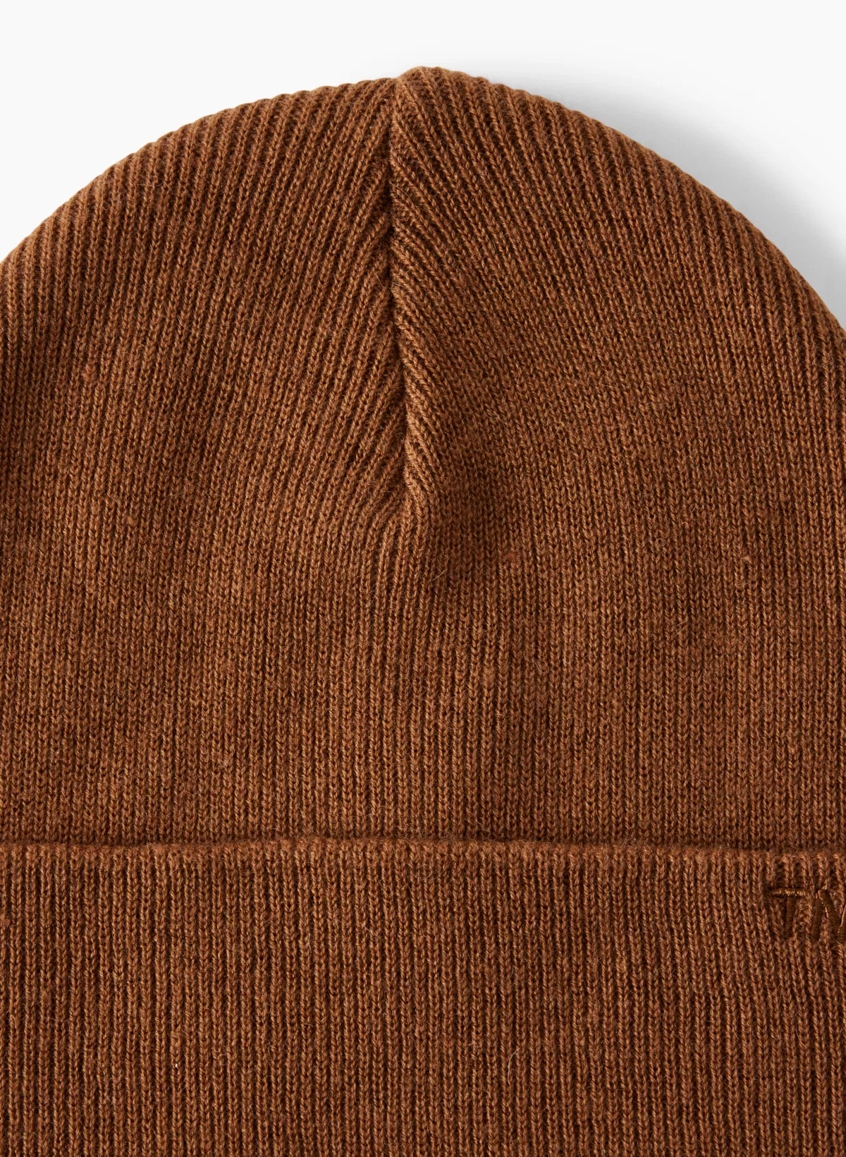 PEAK BEANIE | Aritzia