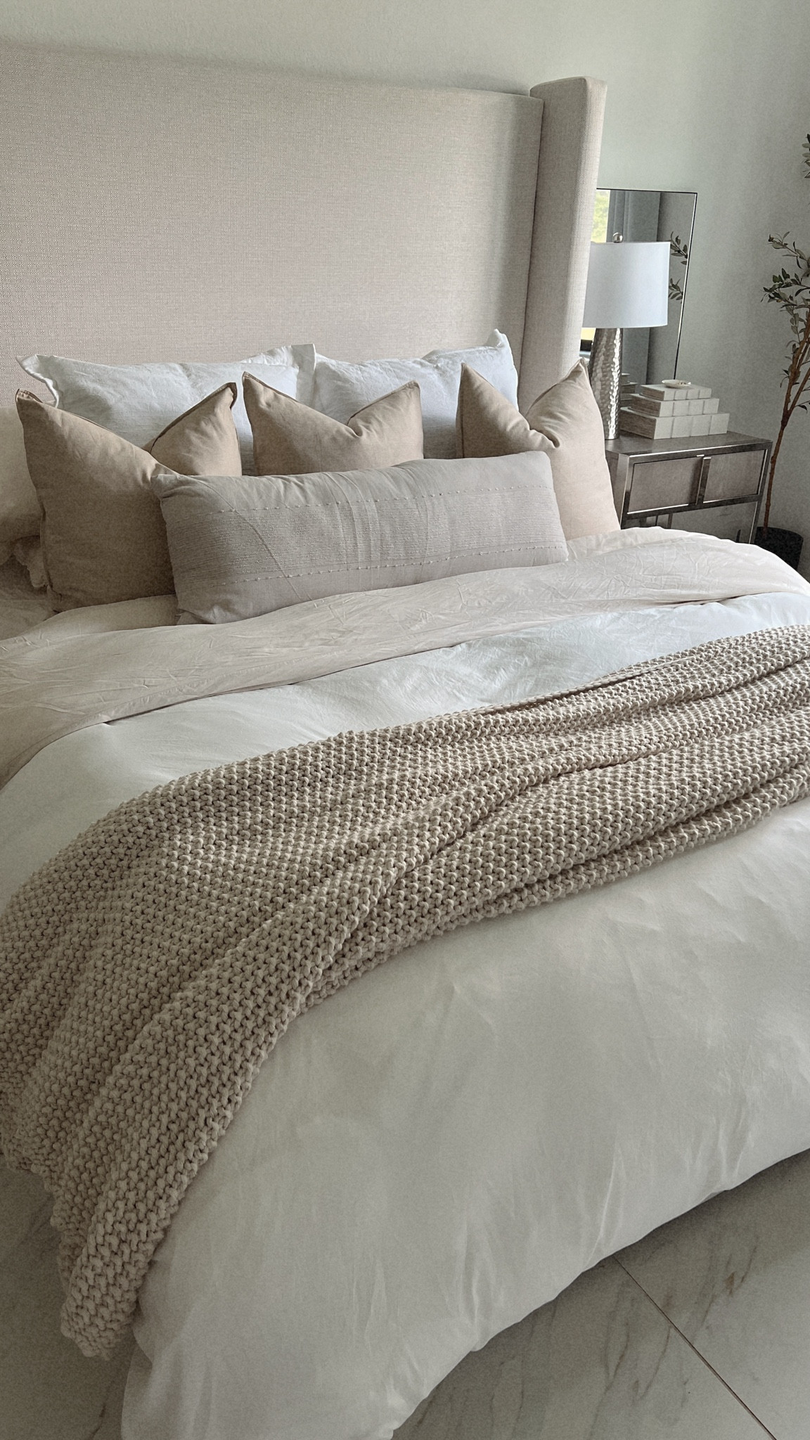 The perfect cozy bed ☁️🤍

I did so much research creating the PERFECT cozy haven, and now I'm obsessed. 

💡tip: the trick to getting perfect chopped pillows is to buy these specific ones and make sure you oversize the pillow insert. for example, I have the 26x26 inserts in a 24x24 pillow. Hope this helps! 

Amazon bedding. Amazon mattress. Target. Chop pillows. Aesthetic neutral decor. Bedroom. Master bedroom. Bedding. 

#LTKFindsUnder100 #LTKHome #LTKFindsUnder50