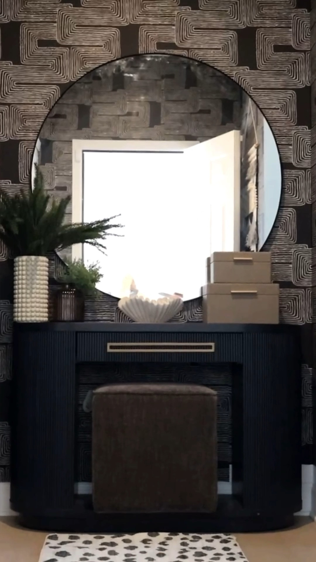 Garage Entry Refresh

#LTKhome #LTKstyletip