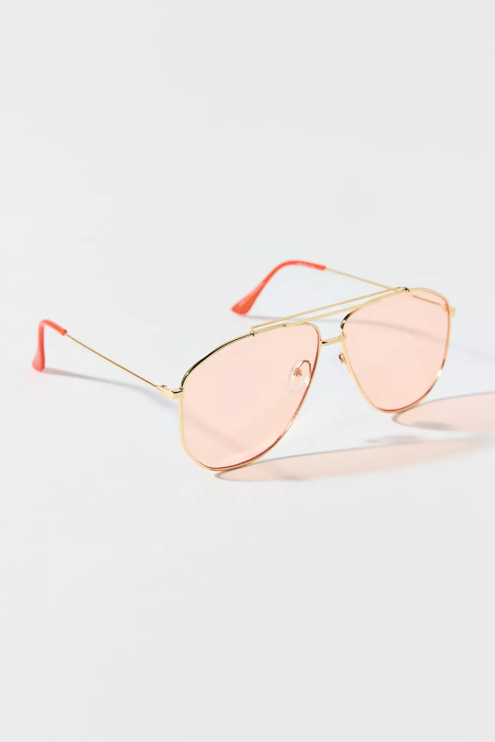 Levi Metal Aviator Sunglasses | Urban Outfitters (US and RoW)