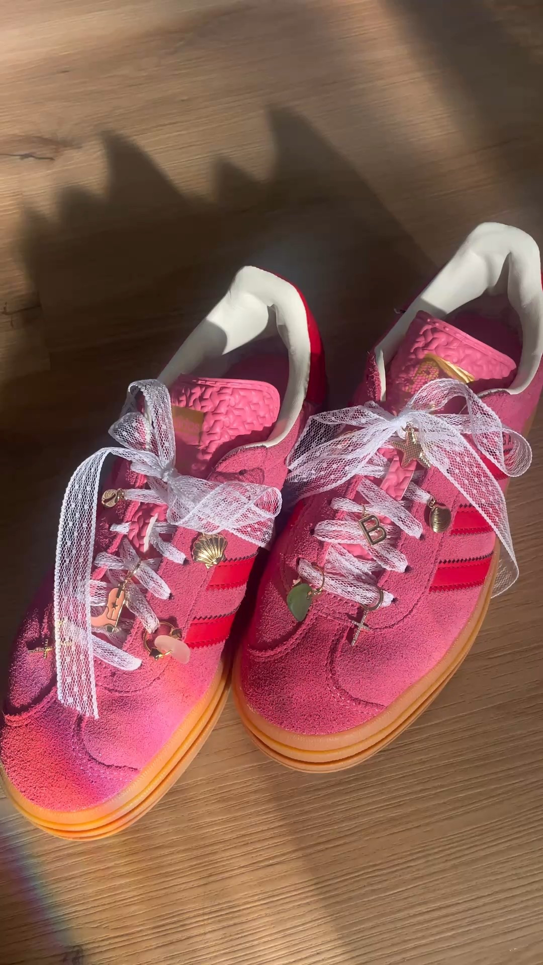 Convinced I need to do this to every shoe I own now 

#LTKootd #LTKdayinmylife #LTKgrwm