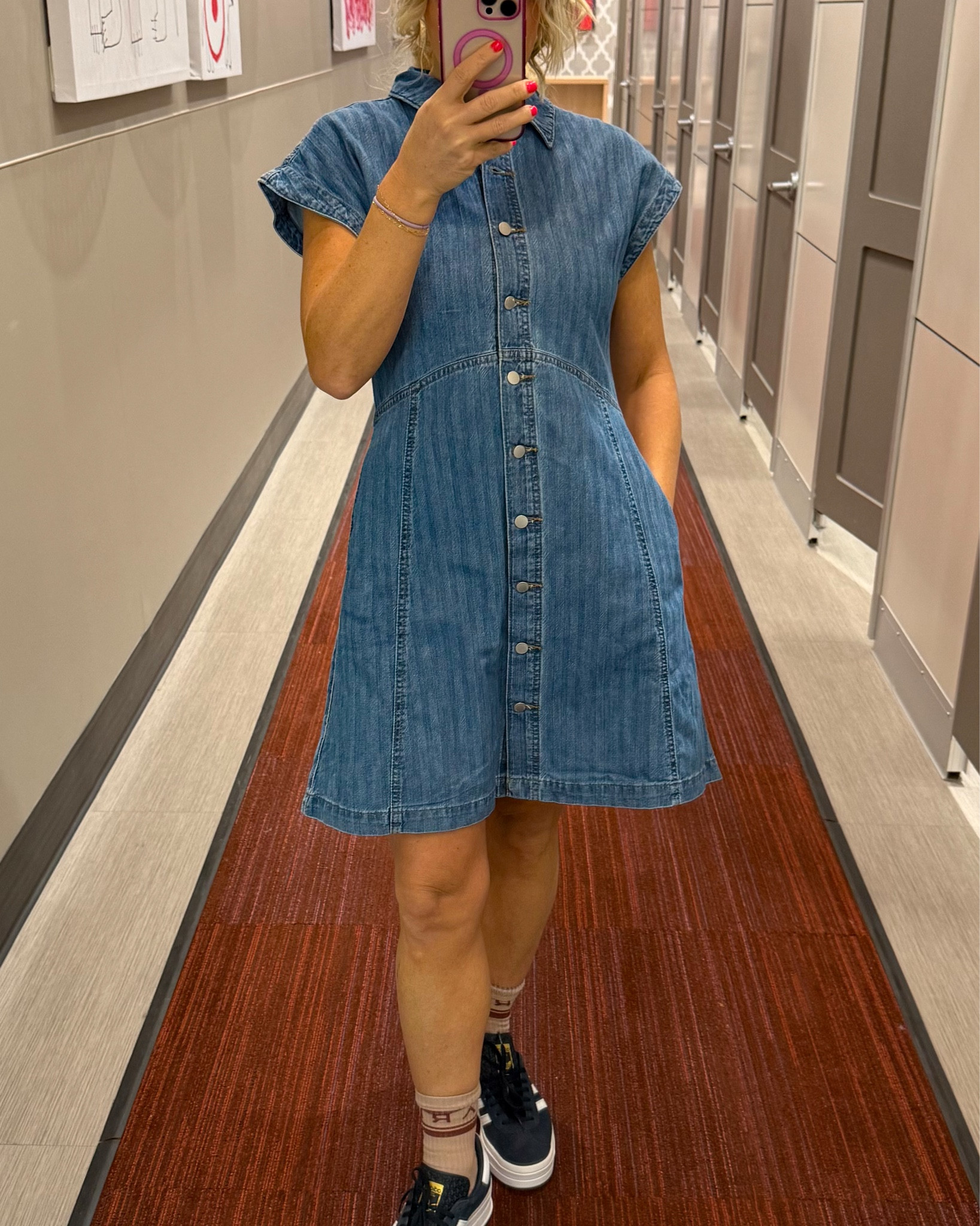 Add an elegant, on-trend piece to your closet with this Denim Flouncy Dress. Made This sleeveless dress features a collared neckline with a front button-down style for easy wear. Plus, it's designed with princess seams and has two seam pockets to stash your on-the-go essentials

#LTKFindsUnder50 #LTKSeasonal #LTKOver40