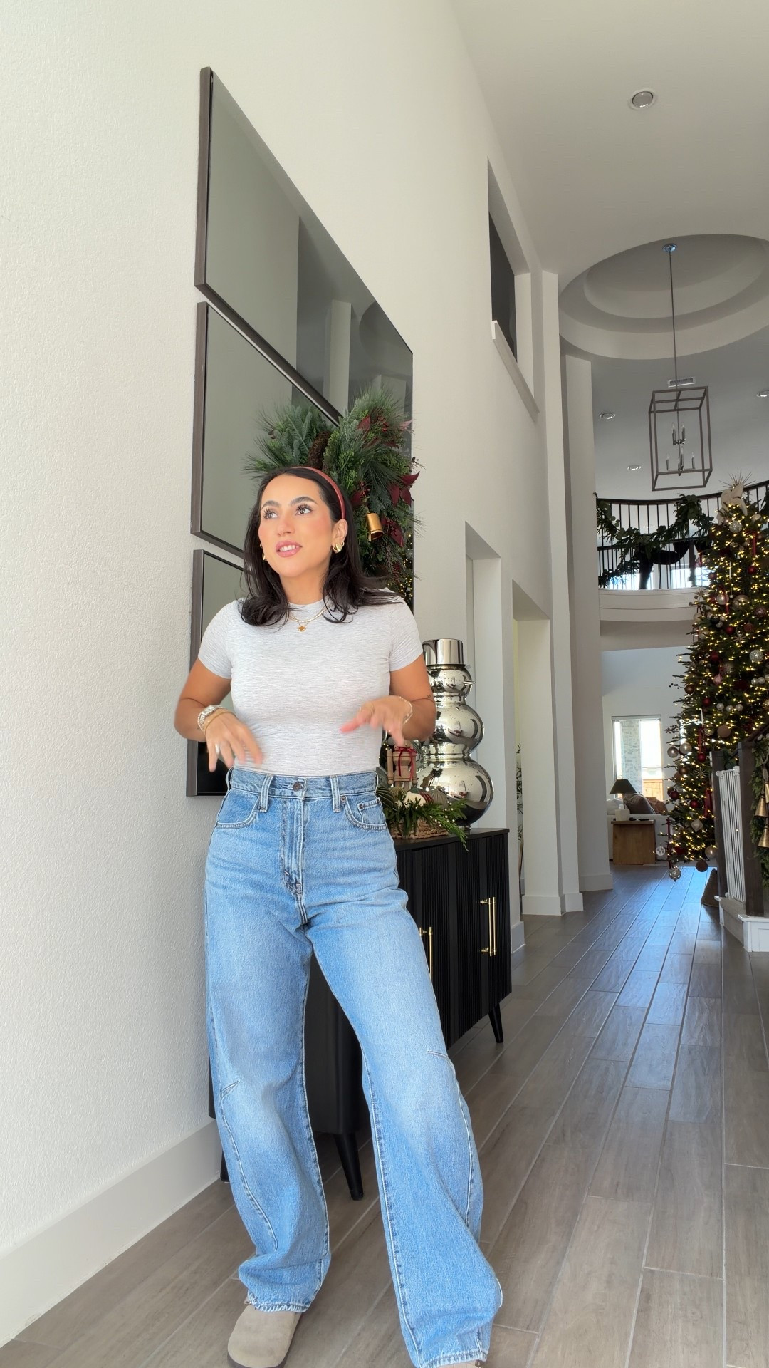 Wearing size 26 #levis 

#LTKGiftGuide #LTKPetite #LTKHoliday