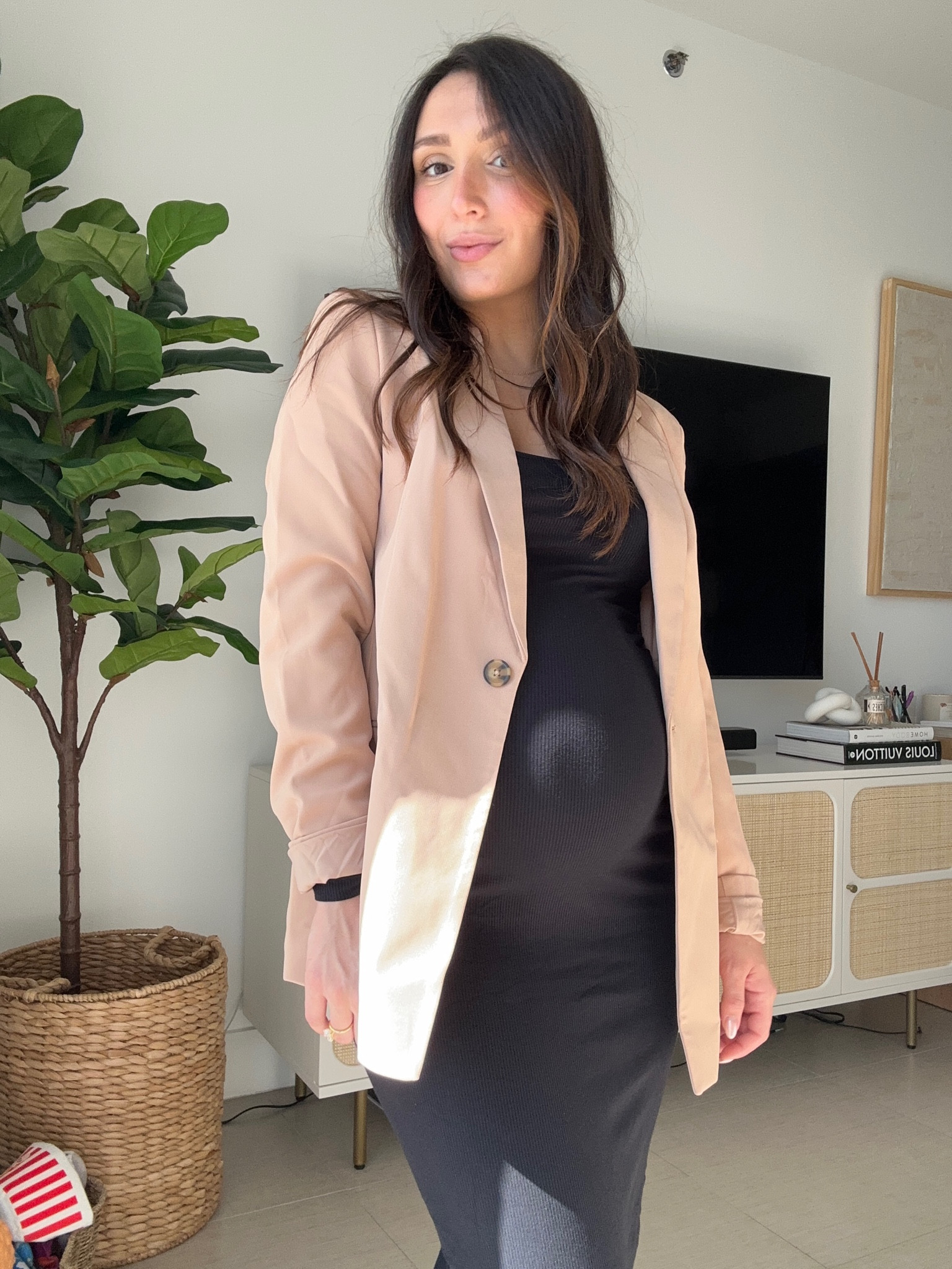 Love this blazer so so much! Wearing a small 

#LTKbump #LTKfindsunder50 #LTKfindsunder100