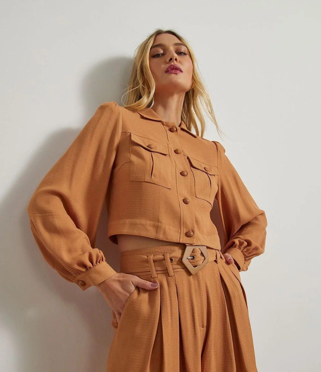 Jaqueta em Viscose com Mangas Bufantes e Bolsos de Lapela Amarelo | Lojas Renner BR