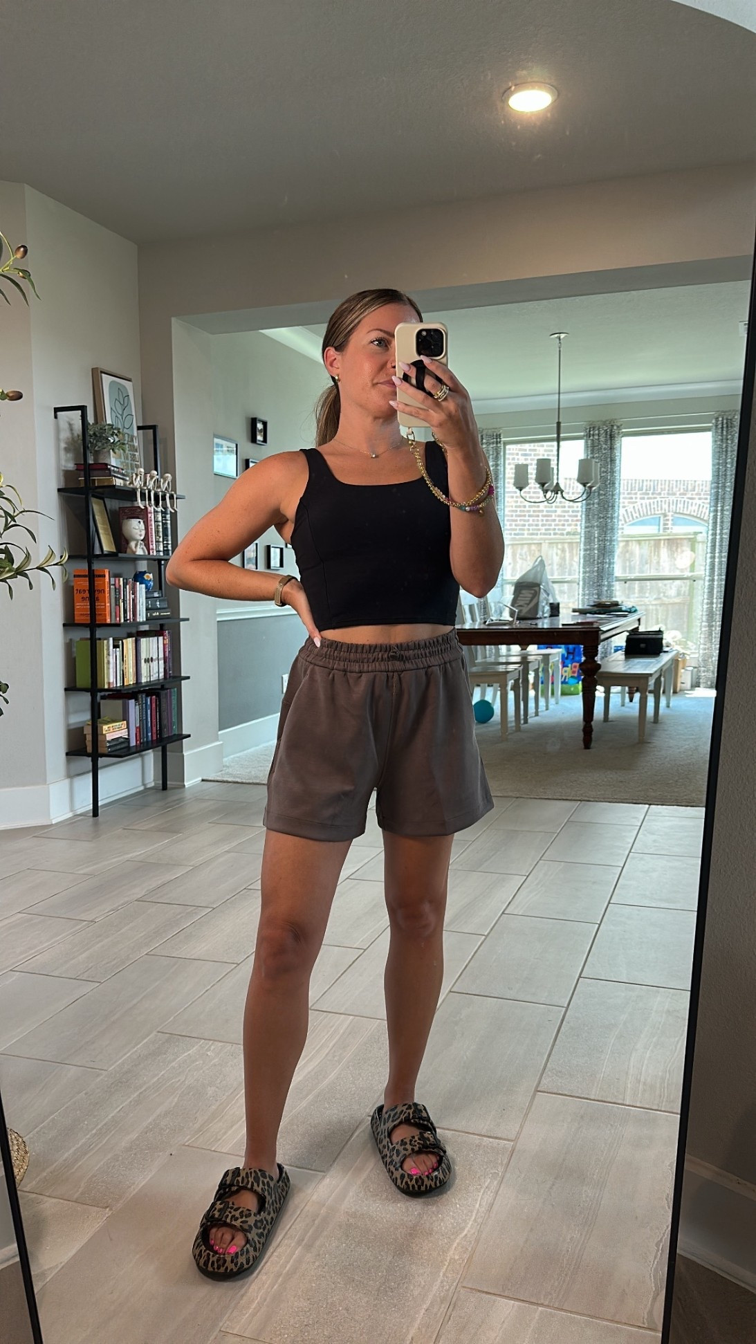 Colorfulkoala doesn’t miss 👏🏼 

#LTKStyleTip #LTKActive #LTKFindsUnder50