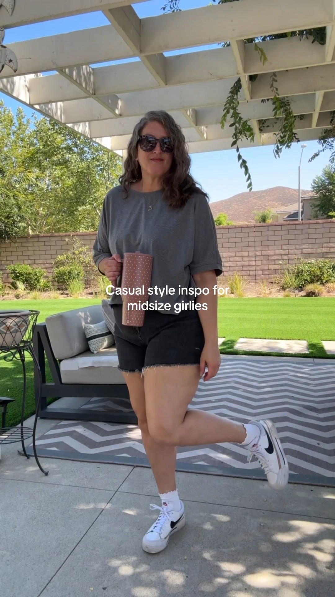 Sharing my OOTD
@Genleck shorts @Cicy Belfor shop shirt @Quayisunnieses @Nike shoes @HYDROJUG
water bottle
Everything will be linked in the @shopmy app in bio
#midsizefashion #genxstyle #hydrojugtraveler #casualstyleinspo #summerlooks

#LTKootd #LTKOver40 #LTKMidsize