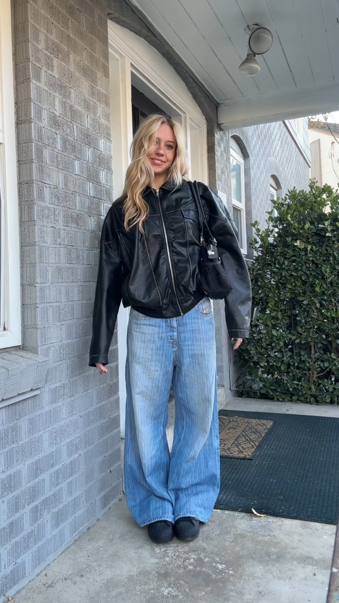 Today’s ootd! Bag is thrifted but the brand is Kathy!

#LTKStyleTip