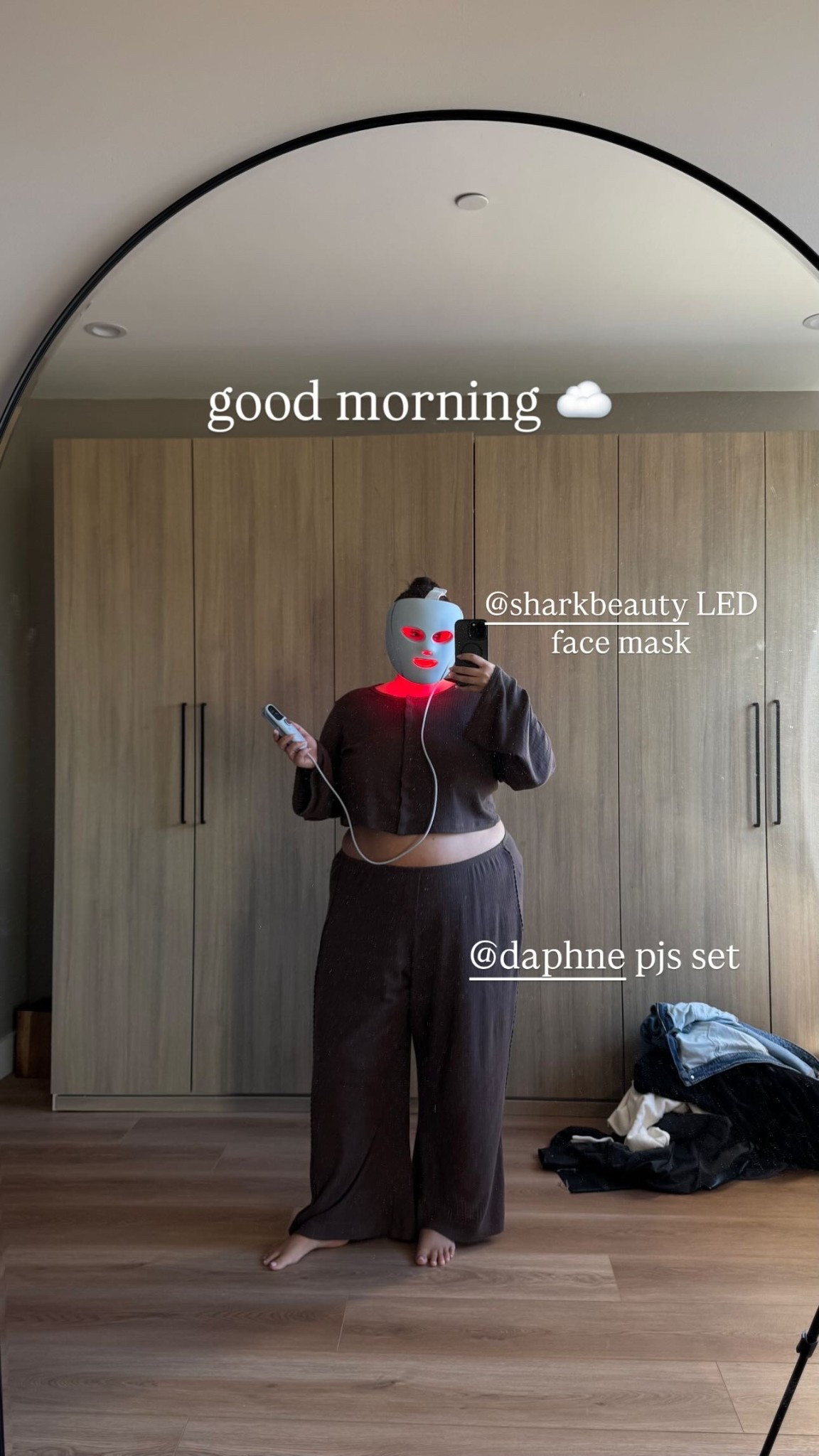 good morning ☁️ @sharkbeauty LED 
face mask  @daphne pjs set

#LTKPlusSize #LTKGiftGuide #LTKBeauty