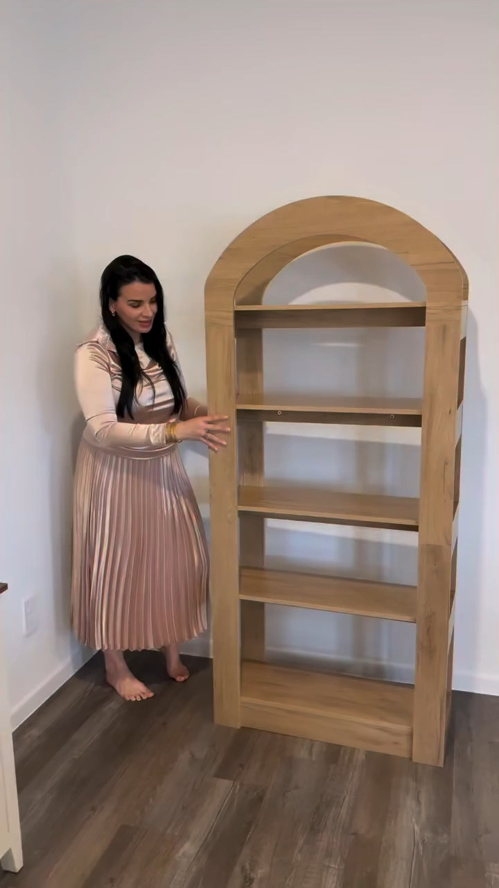 Transformé este rinconcito en un espacio cálido, elegante y súper cozy 🤎✨
Este mueble es el toque perfecto para darle vida a cualquier área de la casa.

Comenta SHOP si quieres el link 🛍️

#HomeDecor #Minimalista #CozyHome #trendingaudio #beautifulspaces