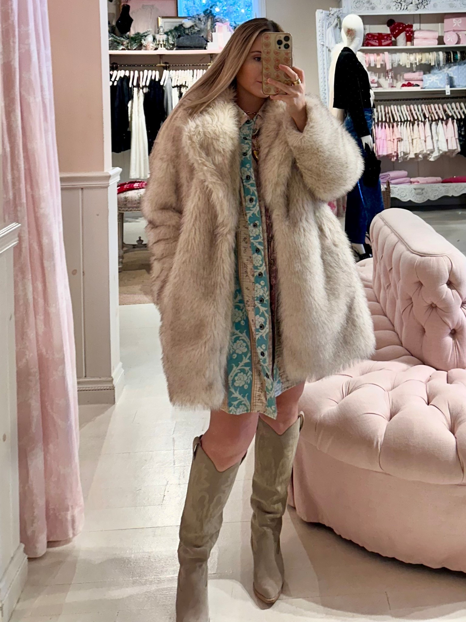 Faux fur and tall boots season✨

#coat #jacket #boots #fallboots #tallboots #fauxfur #furcoat #outerwear



#LTKSeasonal #LTKHoliday #LTKShoeCrush