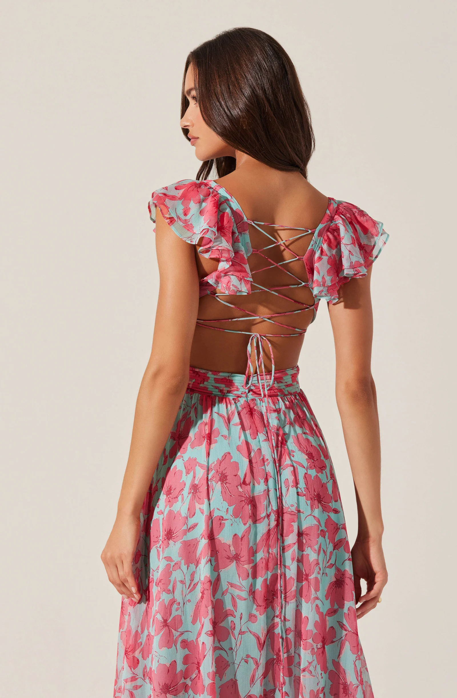 Primrose Floral Strappy Back Maxi Dress - Plus Size - Pink aqua floral / 1X | ASTR The Label (US)