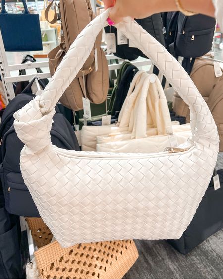 Cute bottega style purse 
Look for less 

#LTKFindsUnder100 #LTKItBag #LTKGiftGuide