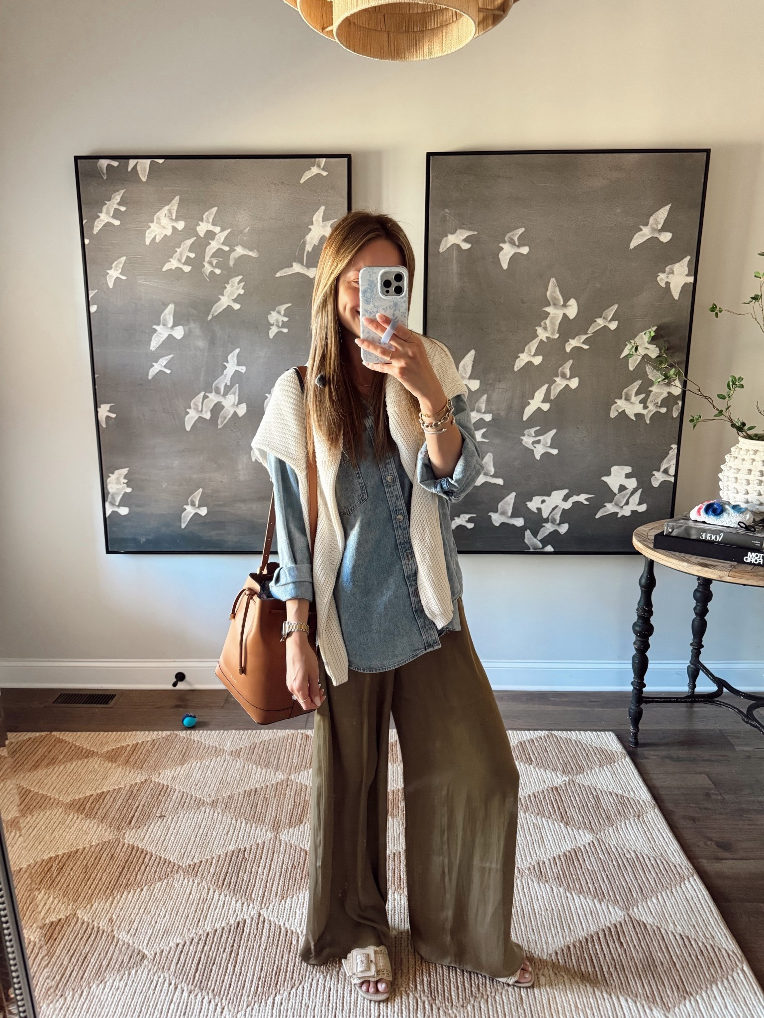 Small top 
Xs long pants (5’7)
