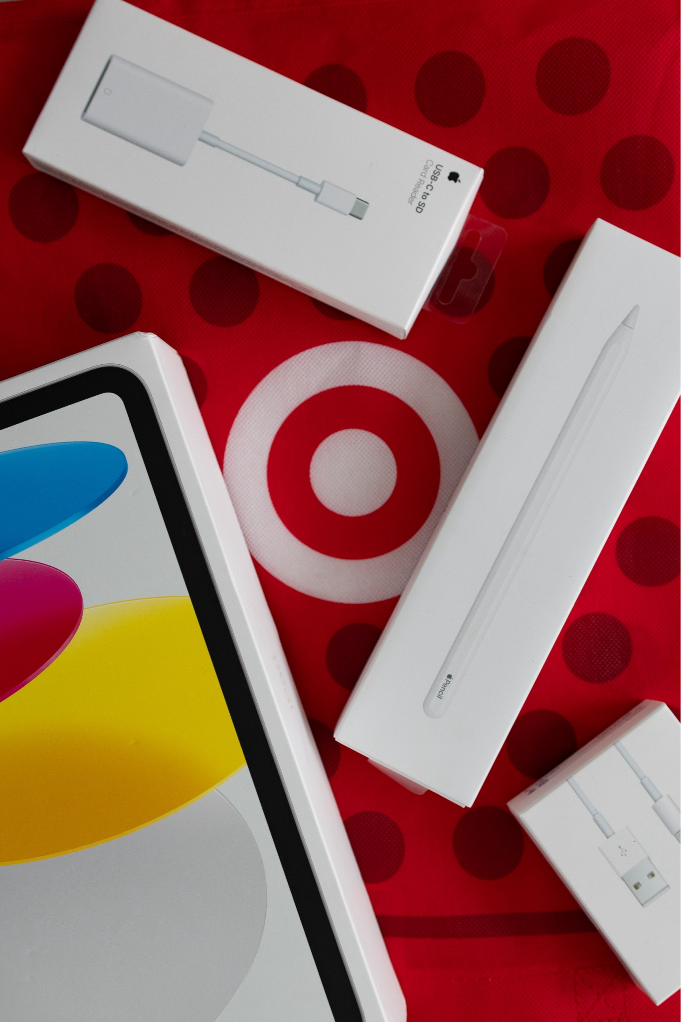 The @Apple iPad 10th Generation is at the top of everyone’s wish list & it’s available at @Target! - @targetstyle #Target #TargetPartner

#LTKHoliday #LTKGiftGuide