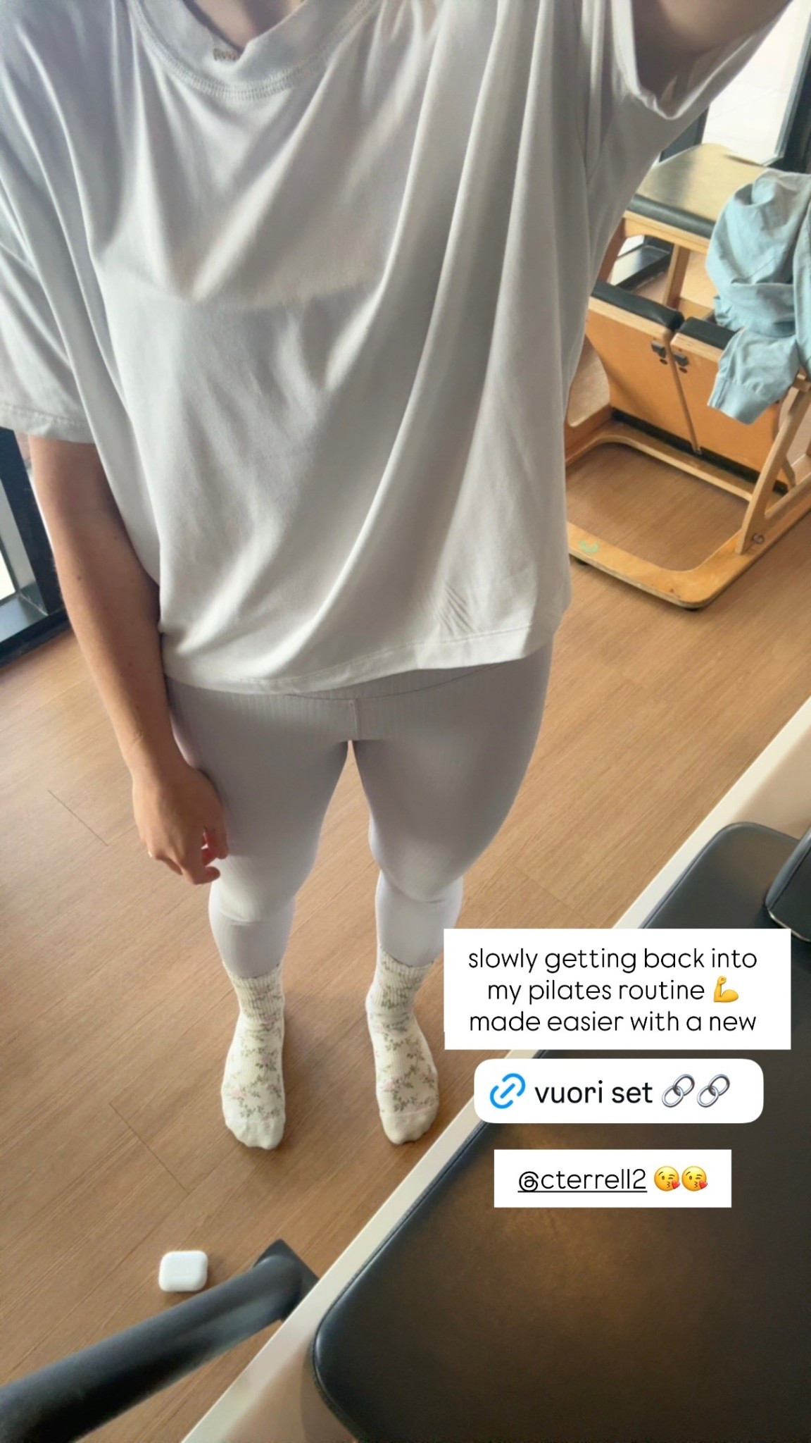 slowly getting back into my pilates routine 💪 
made easier with a new 
 

@cterrell2 😘😘