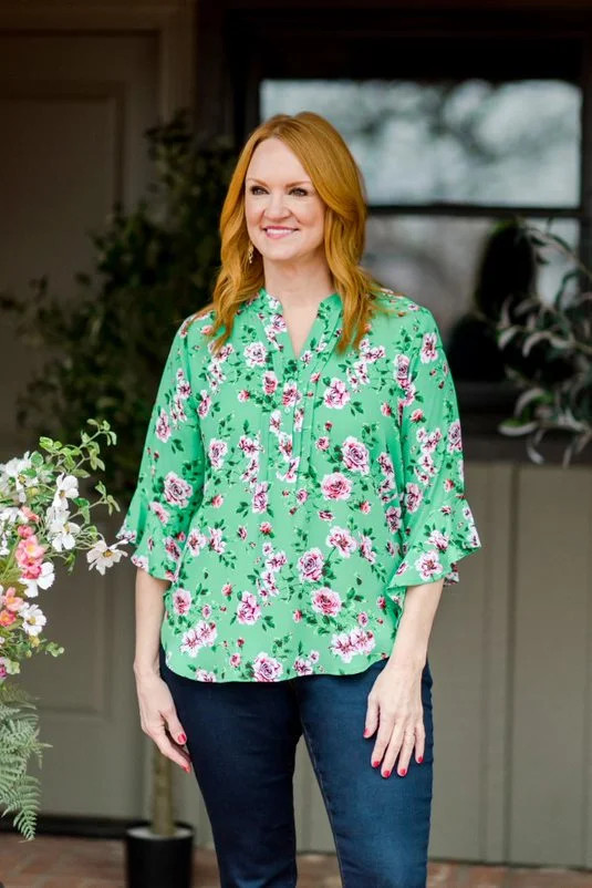 The Pioneer Woman Pleated Ruffle Sleeve Blouse, Women's | Walmart (US)