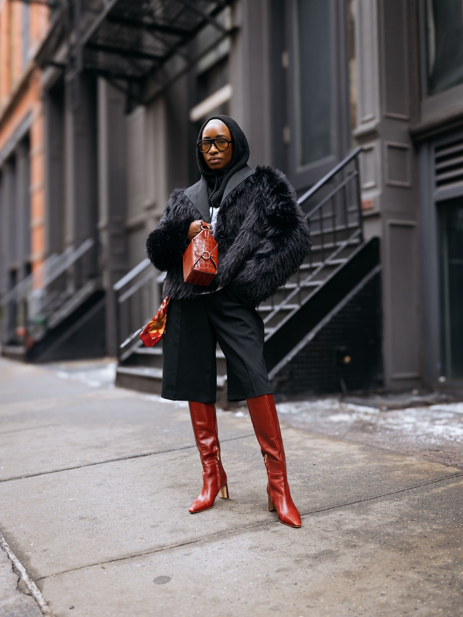 Black winter outfit with a pop of color 

#LTKootd