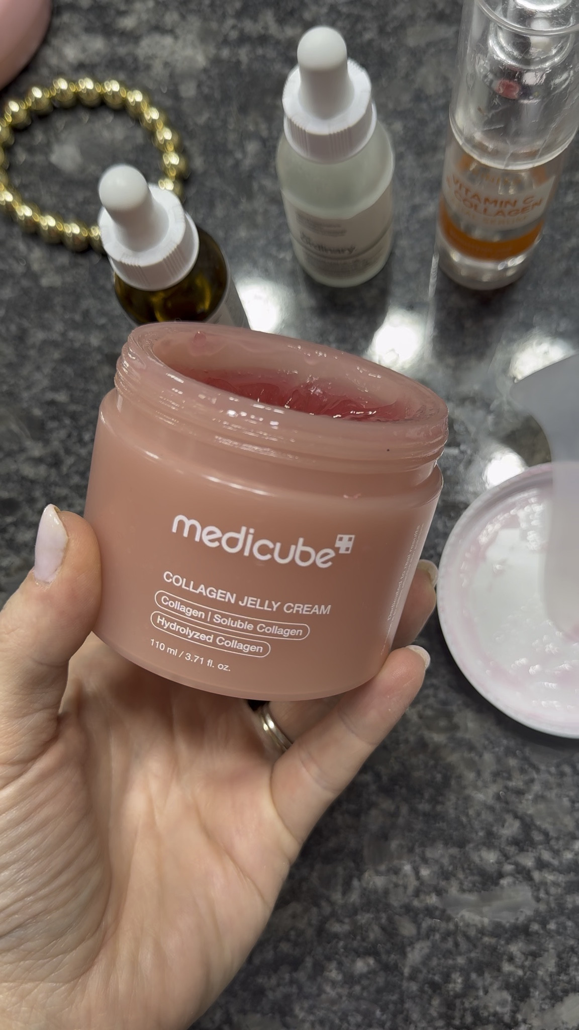 Absolutely love how my face feels in the morning after applying this at night! Def worth the price! 



Skincare routine, nightly skincare products, medicube,

#LTKselfcare #LTKBeauty #LTKdayinmylife