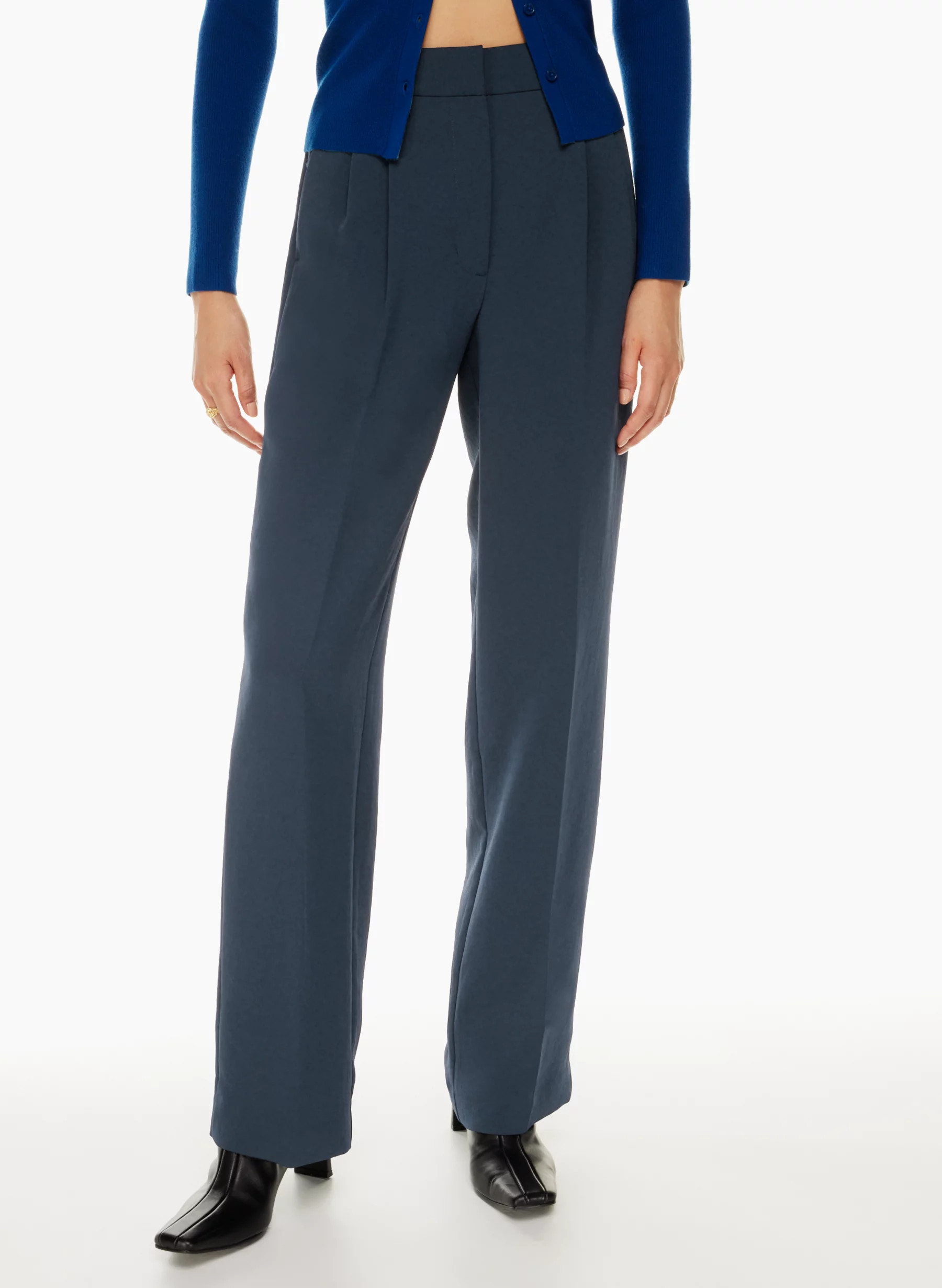 THE EFFORTLESS PANT™ | Aritzia