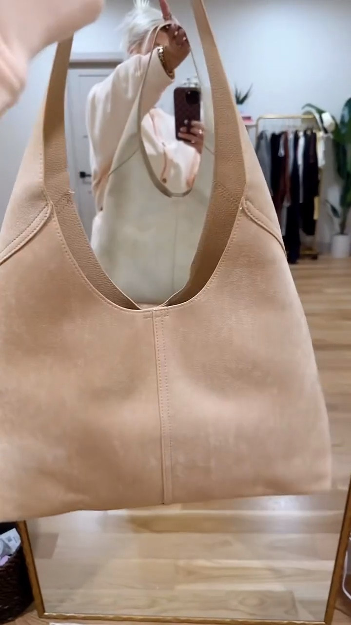 This slouchy purse from Target is so pretty!

#LTKootd #LTKdayinmylife #LTKSeasonal