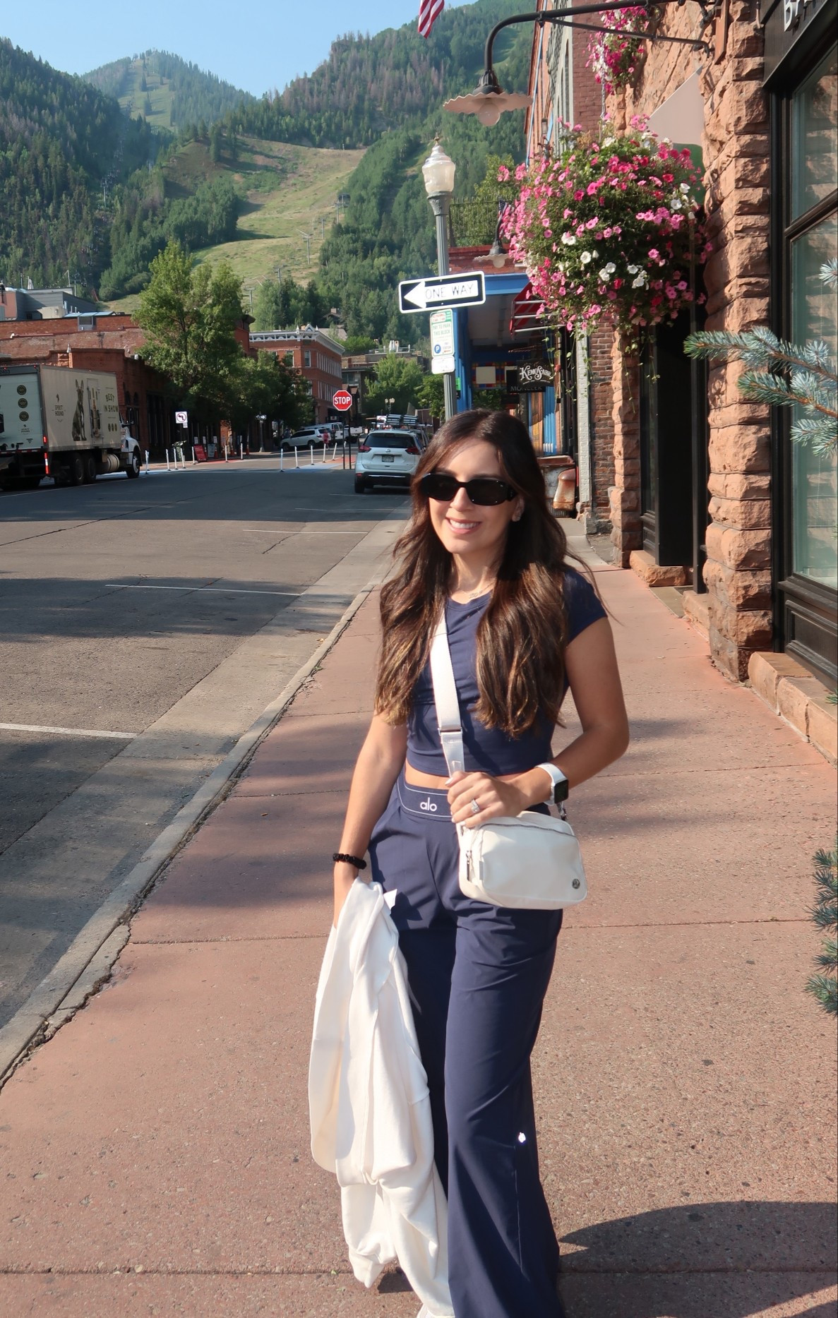The best alo set! 

#LTKActive #LTKStyleTip #LTKTravel