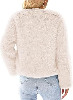 PRETTYGARDEN Women's 2024 Winter Coats Fleece Cropped Jacket Faux Fur Long Sleeve Pockets Shaggy ... | Amazon (US)