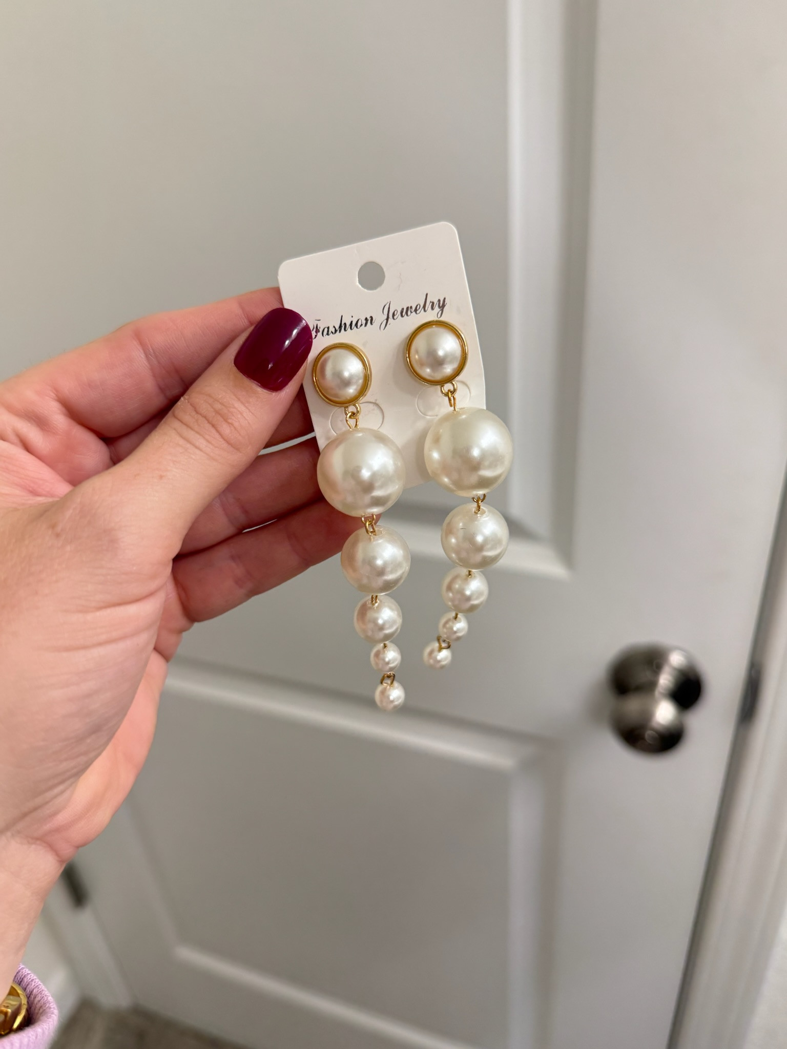 These pearl drop earrings are such a pretty, affordable way to dress up an outfit! I love the layered pearl look—they make such a statement while still feeling classic and feminine. Perfect for weddings, date nights, holiday outfits, or even adding something special to a simple everyday look.

Pearl Earrings | Pearl Drop Earrings | Statement Earrings | Gold Jewelry | Affordable Jewelry | Fashion Jewelry | Classic Jewelry | Feminine Style | Wedding Guest Jewelry | Holiday Jewelry | Date Night Style | Amazon Jewelry | LTK Finds
 

 #LTKgrwm #LTKBeauty