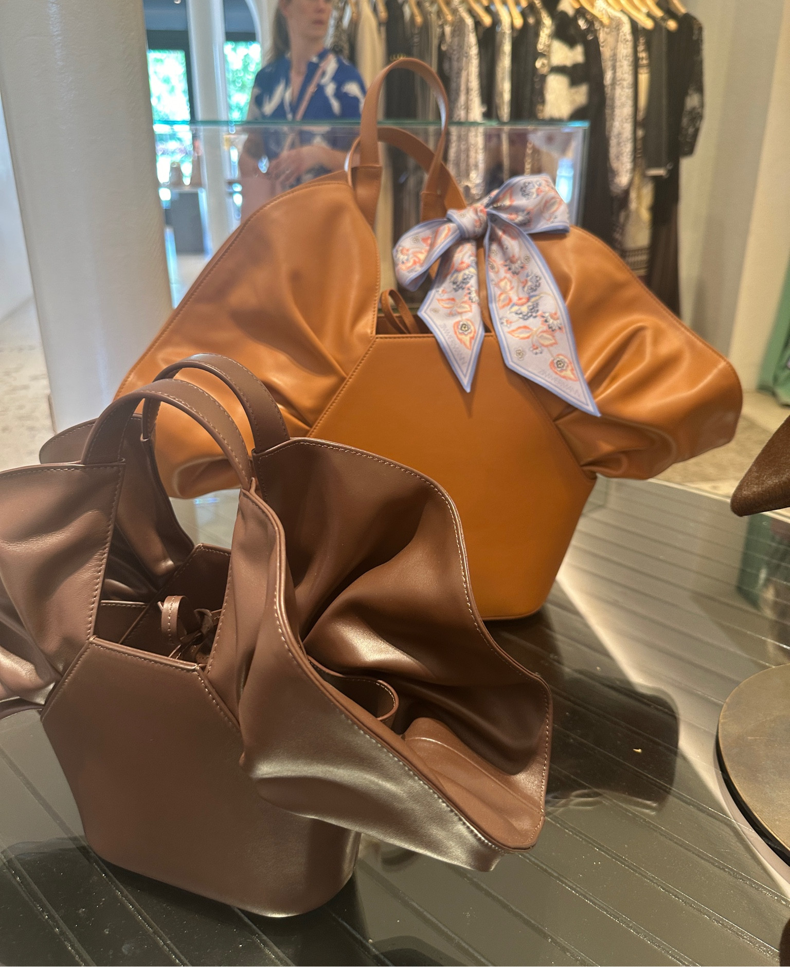 Fall tote. 

#LTKItBag