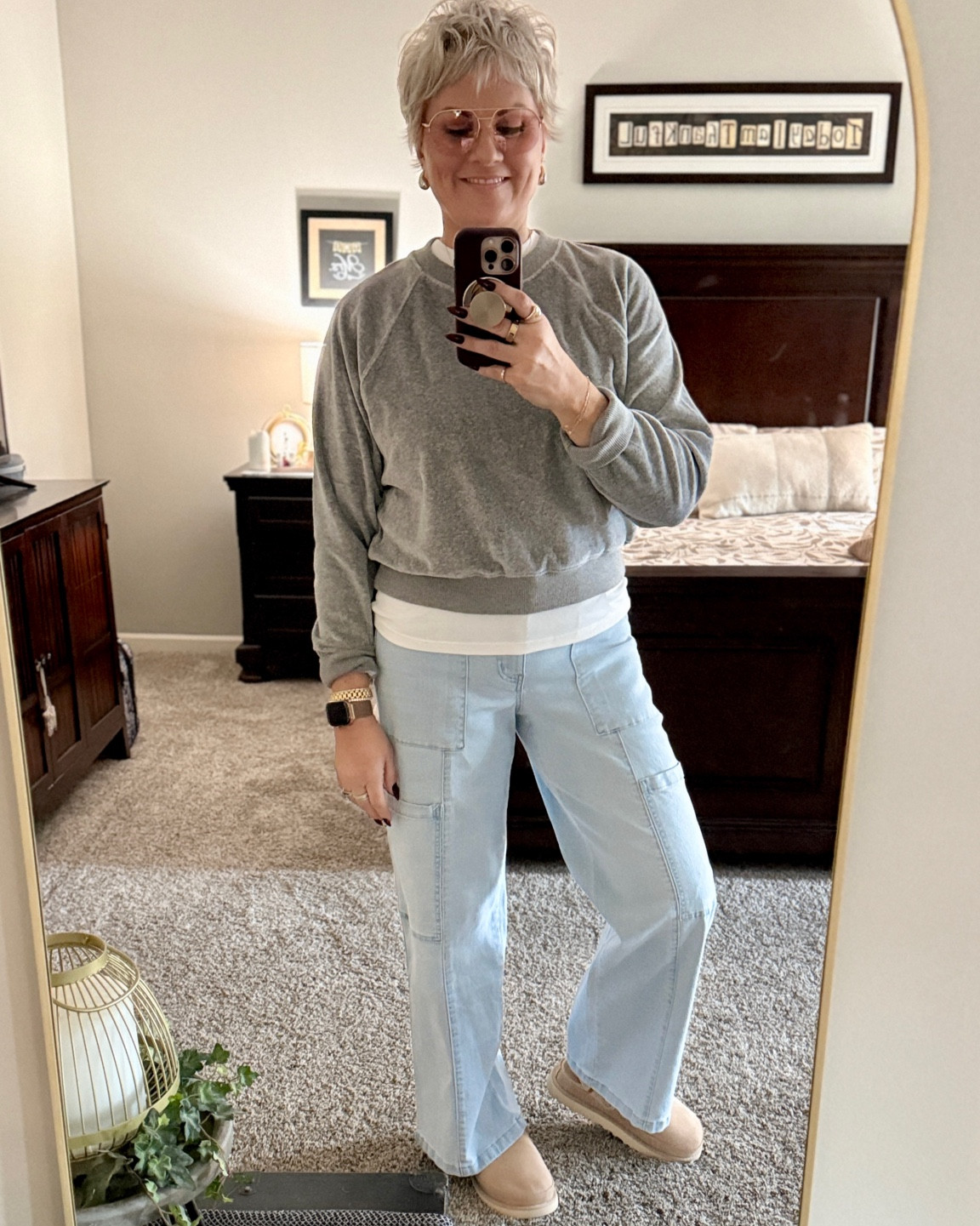 Sunday chill. 
Working from home on my little boutique business ❤️