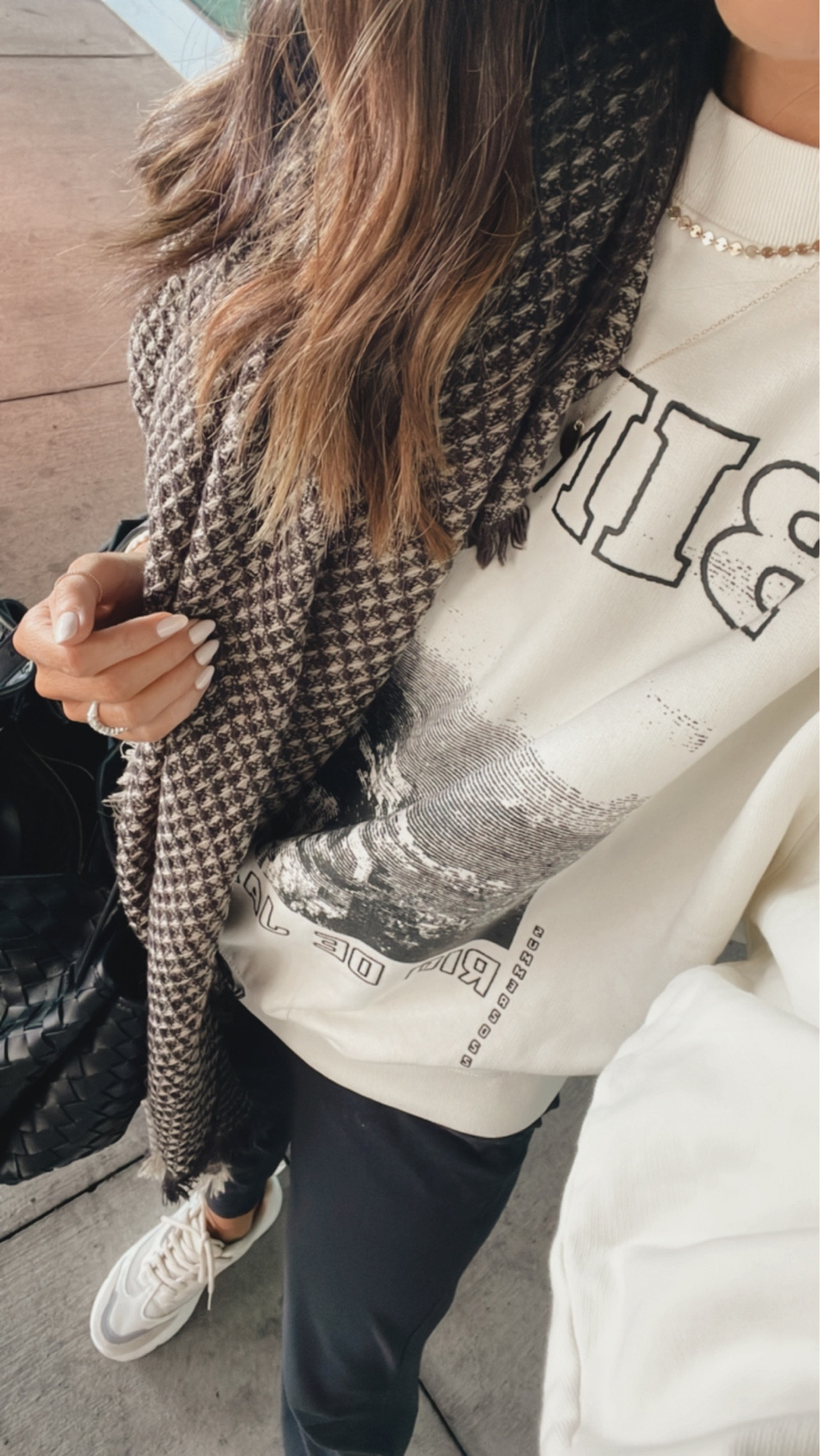 Airport outfit, StylinByAylin 

#LTKtravel #LTKCon #LTKunder100