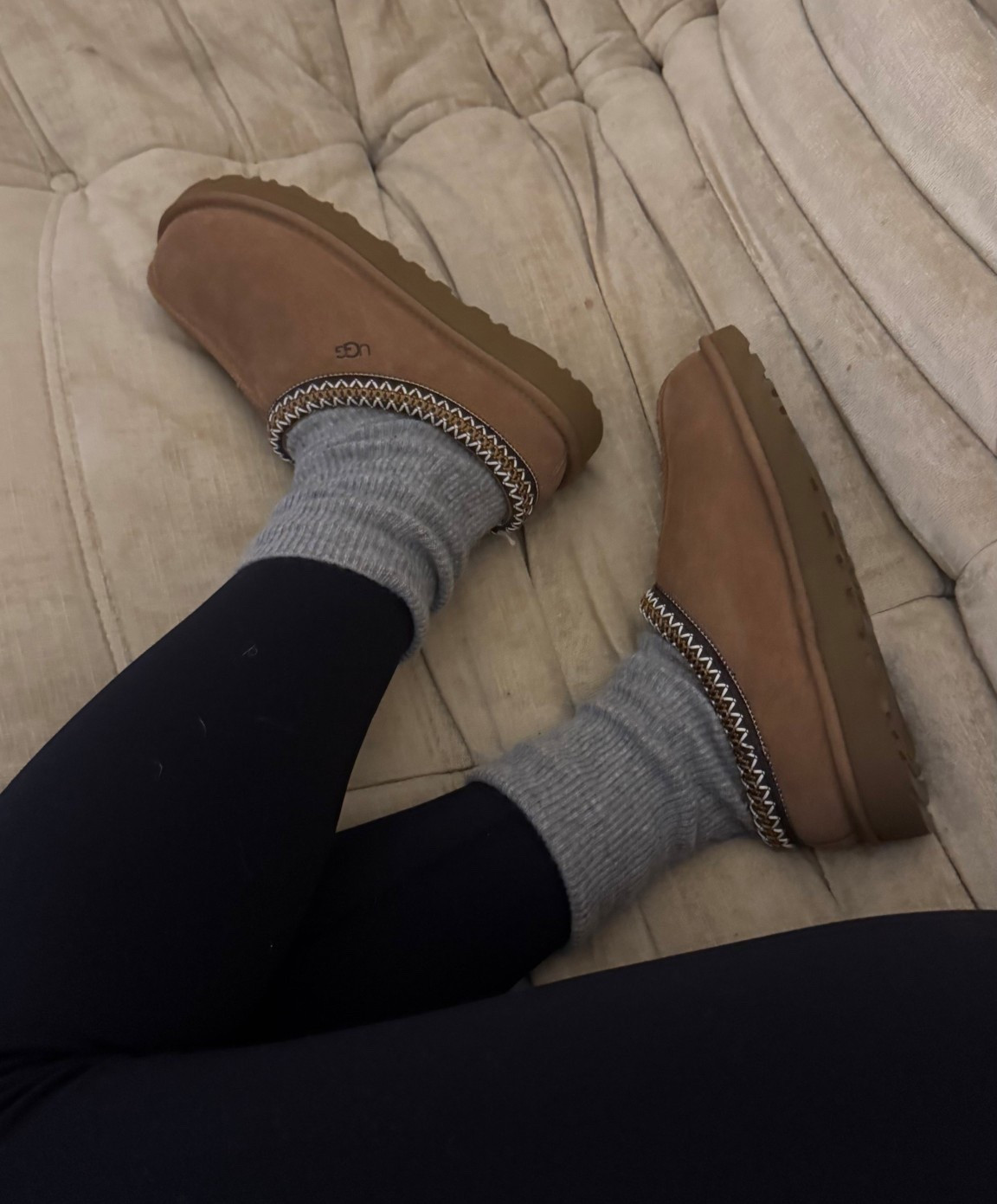 The best slippers!

Luxury, shearling, ugg, gift ideas, gifts for him and her, his and hers, beige, brown, chestnut 

#LTKgiftguide #LTKuk #LTKwinter