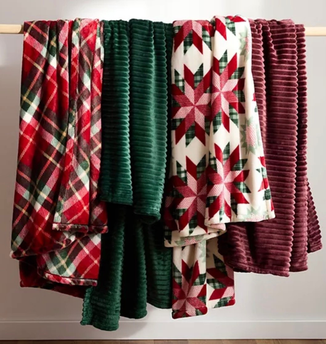 The best blankets to stock up on each season 

#LTKHoliday #LTKHome #LTKGiftGuide