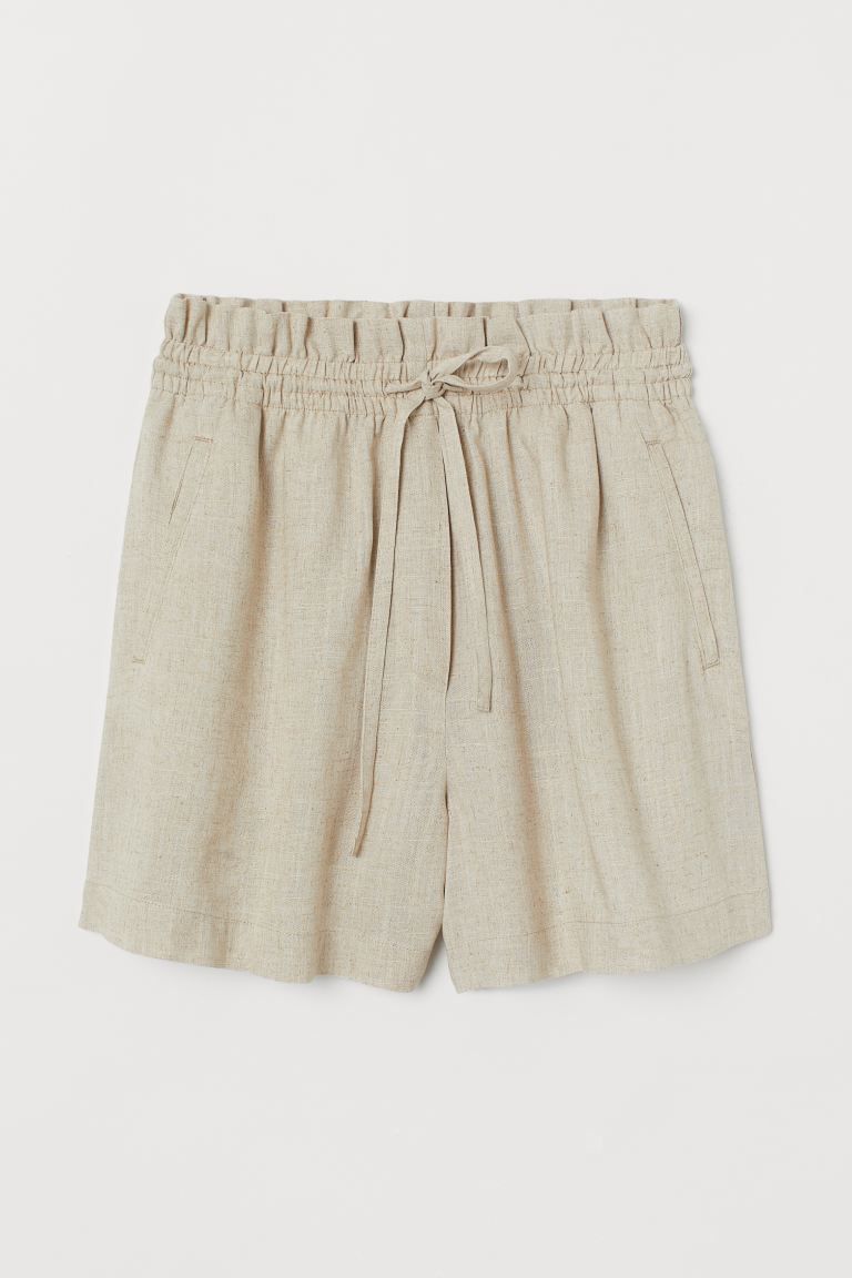 Shorts in a woven viscose and linen blend. High waist with ruffle trim, elasticized waistband wit... | H&M (US + CA)