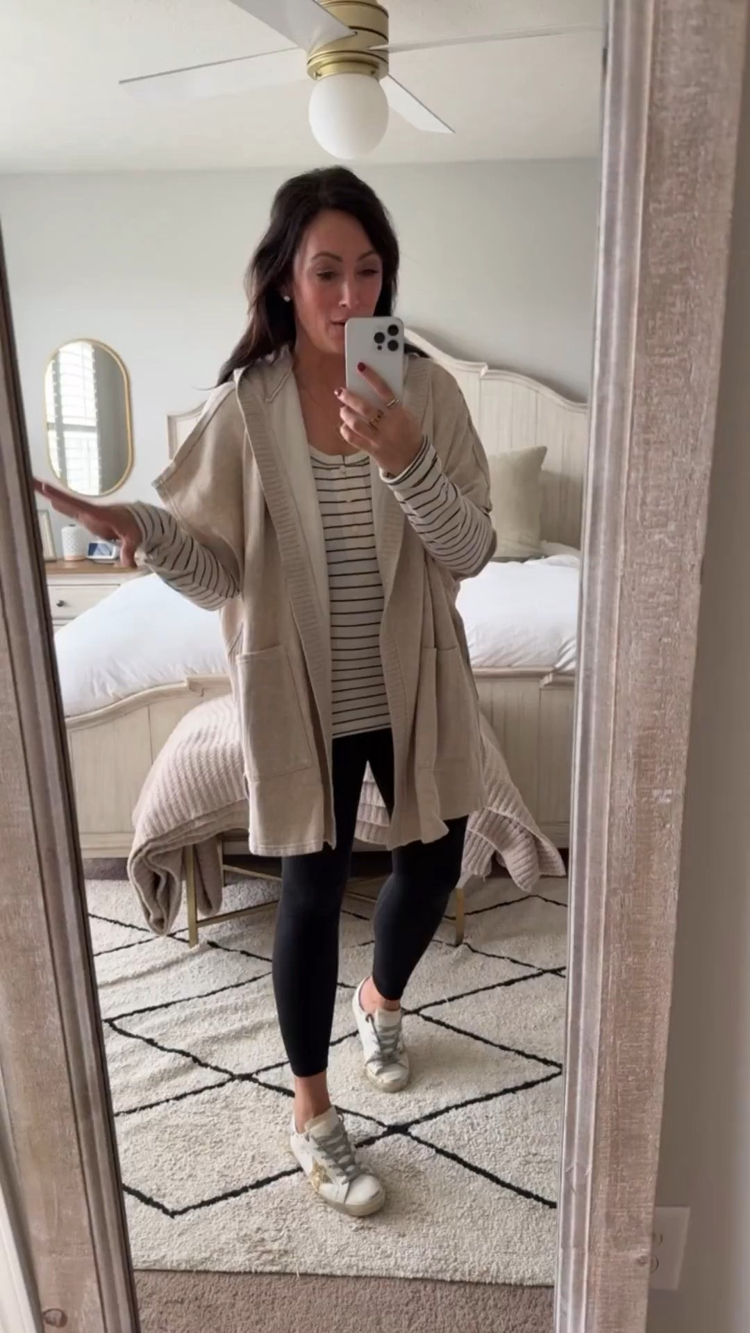 XS/S hooded fleece cape from @Aerie is back in stock!!

#LTKootd #LTKgrwm #LTKSaleAlert
