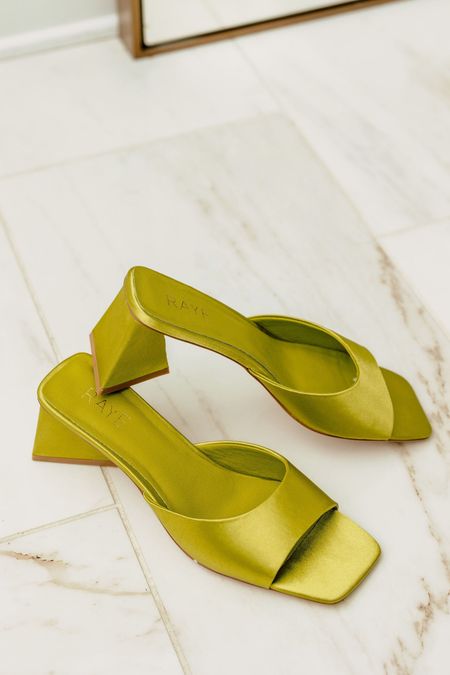 Have been really loving a smaller heel lately. This pop of green will make so many outfits this fall look amazing! So comfortable too! 

#LTKshoecrush #LTKstyletip #LTKFind
