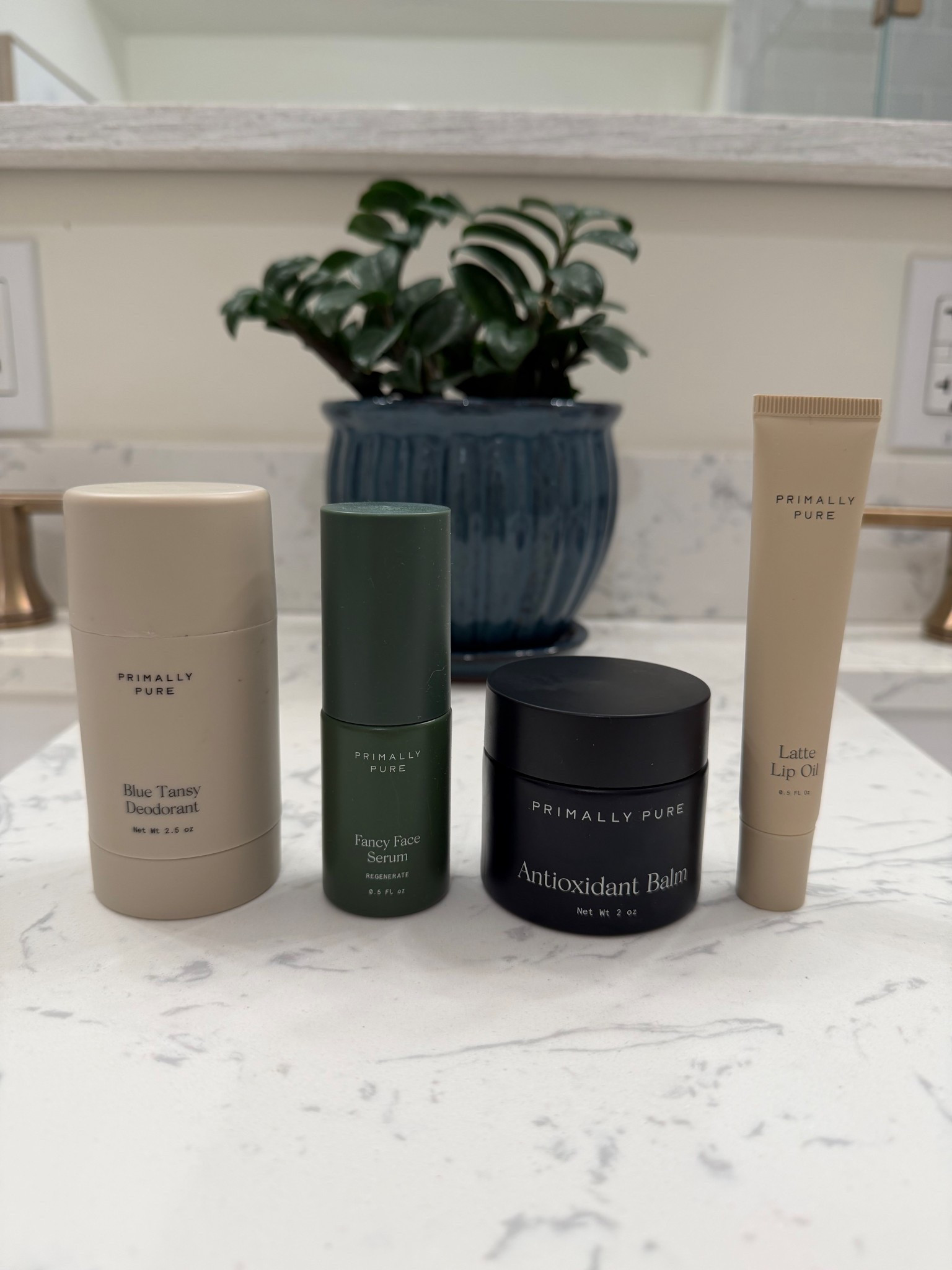 Clean ingredient skin/body care! If you haven’t tried anything from PP- try the blue tansy deo! My fav!! Smells like floral candy 😙

#LTKmomlife #LTKselfcare #LTKmorningroutine
