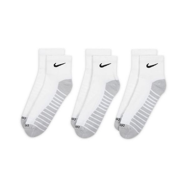 Women's Nike 3 Pack Everyday Max Cushioned Training Ankle Socks | Kohl's
