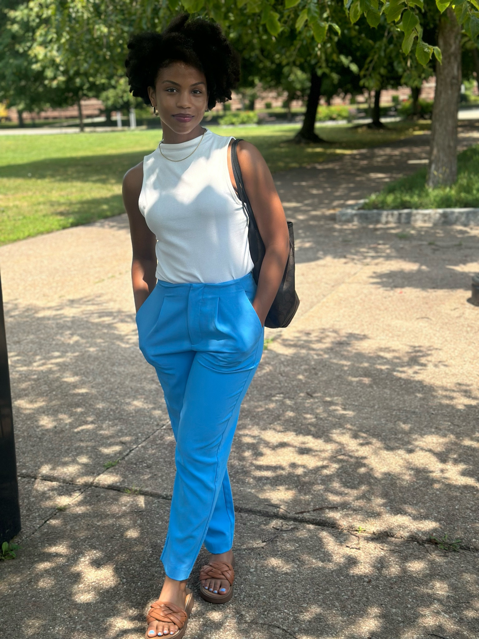 My outfit for church ☺️💙 Absolutely fell in love with the color of these pants from Target! 🎯

#churchsunday #churchfashion


#LTKFindsUnder100 #LTKStyleTip #LTKFindsUnder50