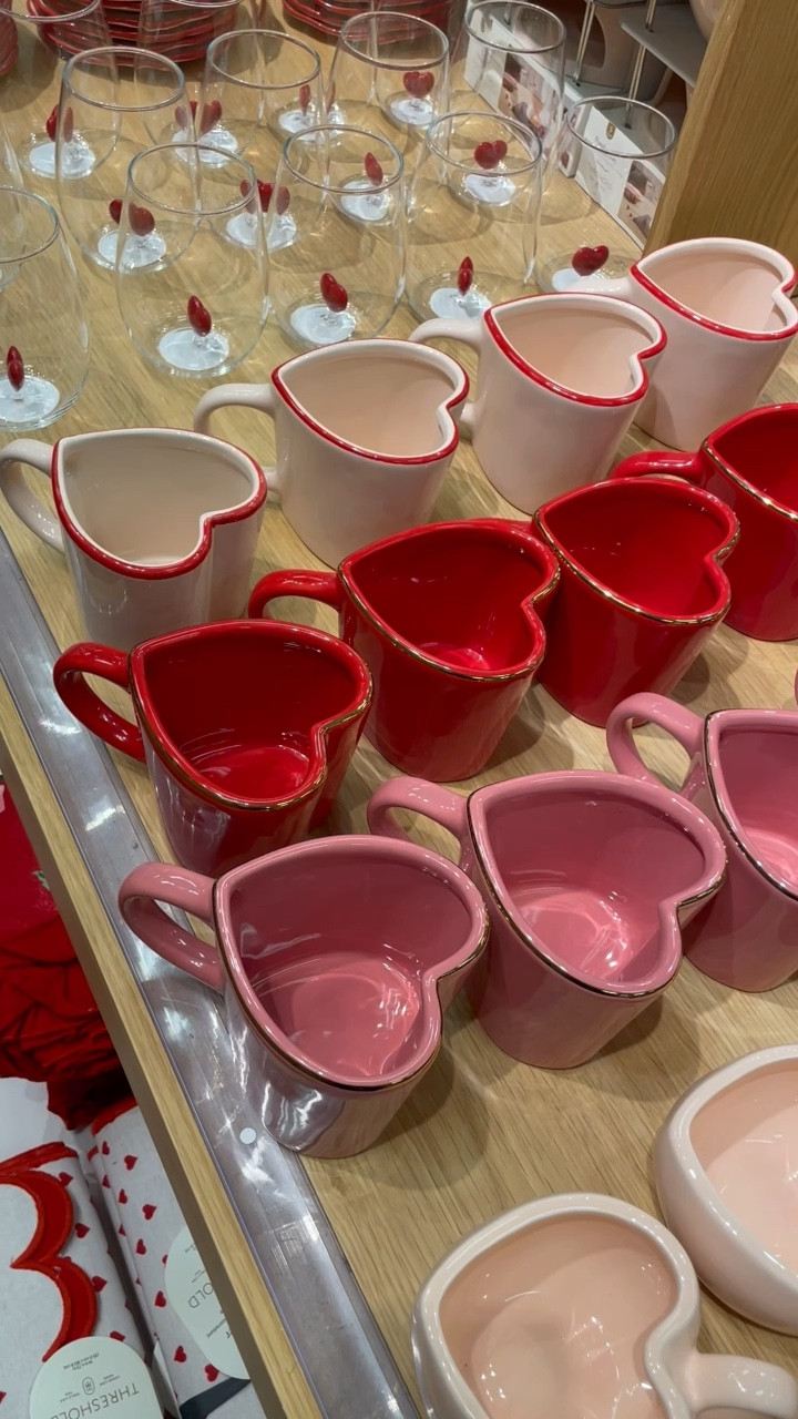 Can’t believe these are only $5 The peek-a-boo mugs are so cute 

#LTKSeasonal #LTKHome #LTKWatchNow