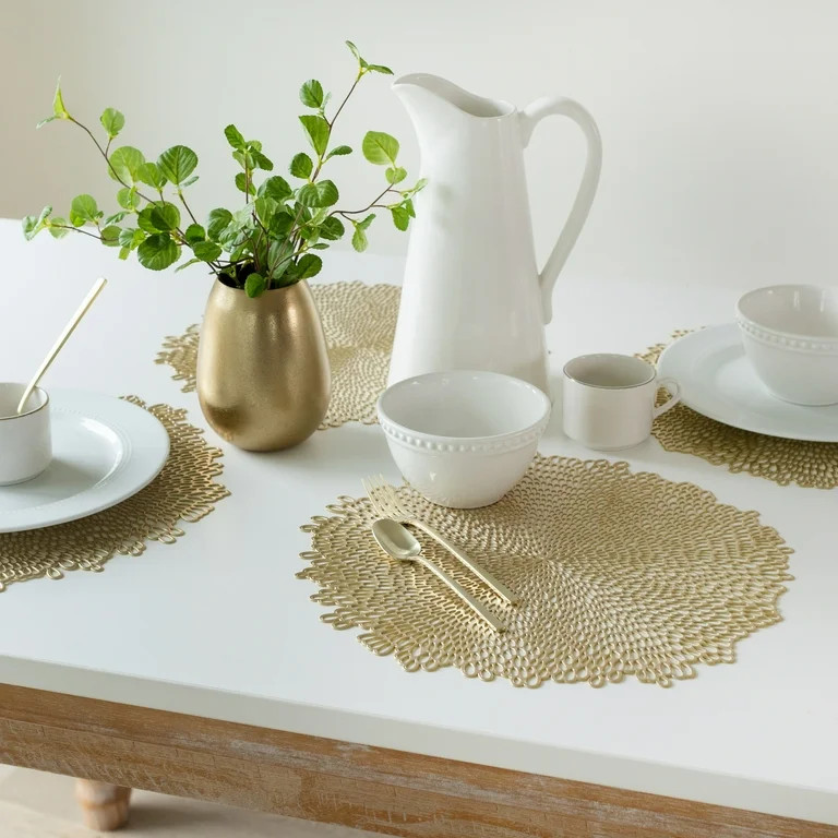 Mainstays Blossom Pressed Vinyl Table Placemat Gold 15.25" x 15.5" - Walmart.com | Walmart (US)