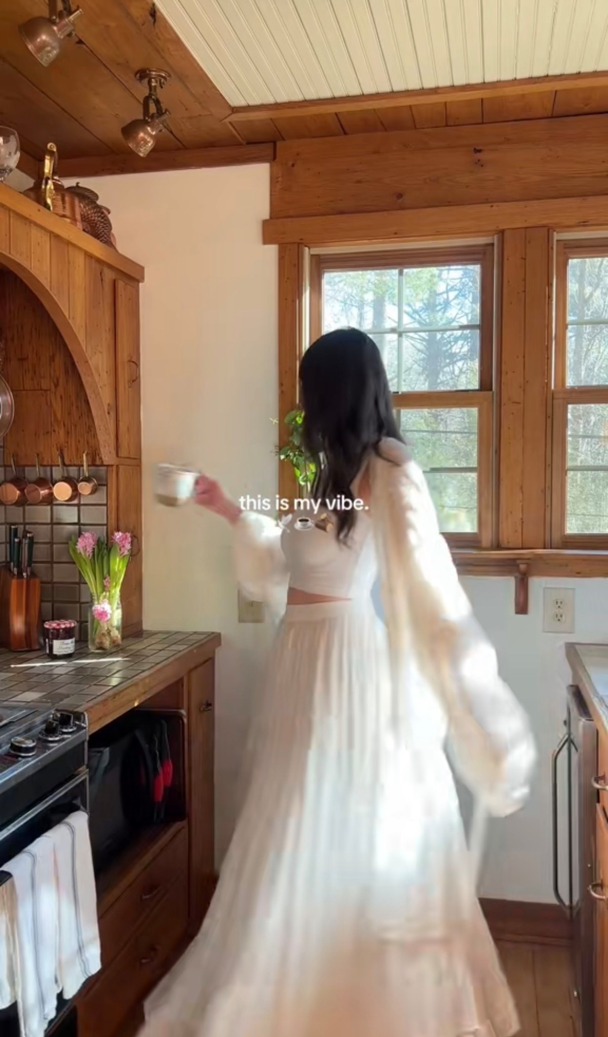 my go-to frolicking fit 🕊️ 

#LTKSpringSale #LTKdayinmylife #LTKootd